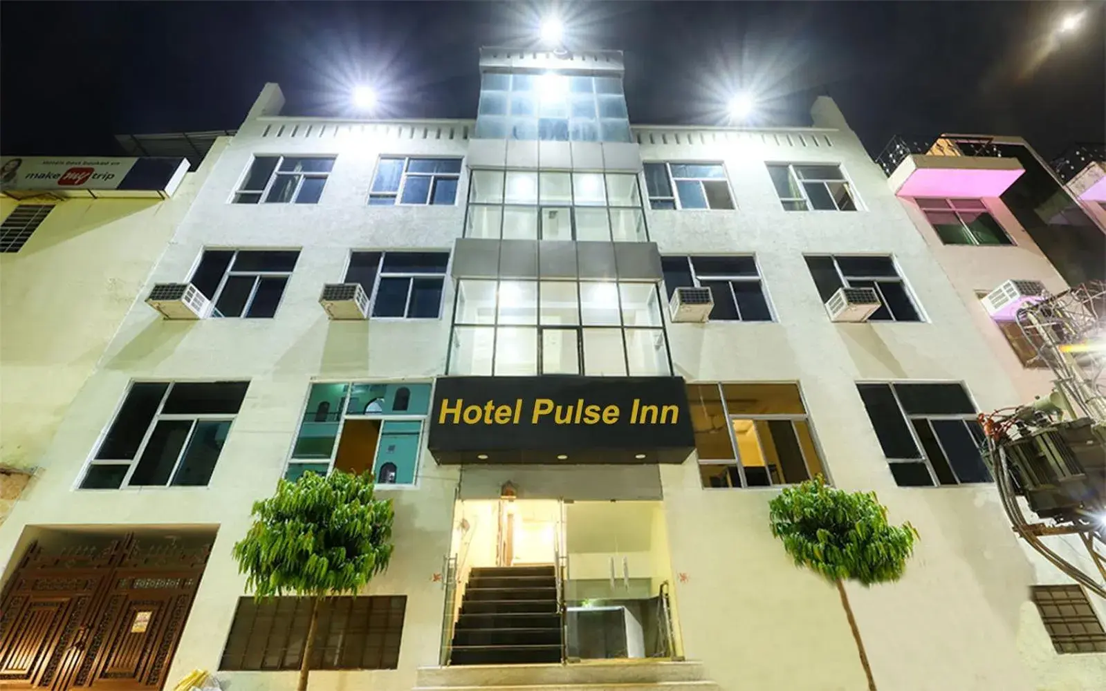 Hotel Pulse Inn- Near Jaipur Railway Station Hotel Pulse Inn- Near Jaipur Railway Station