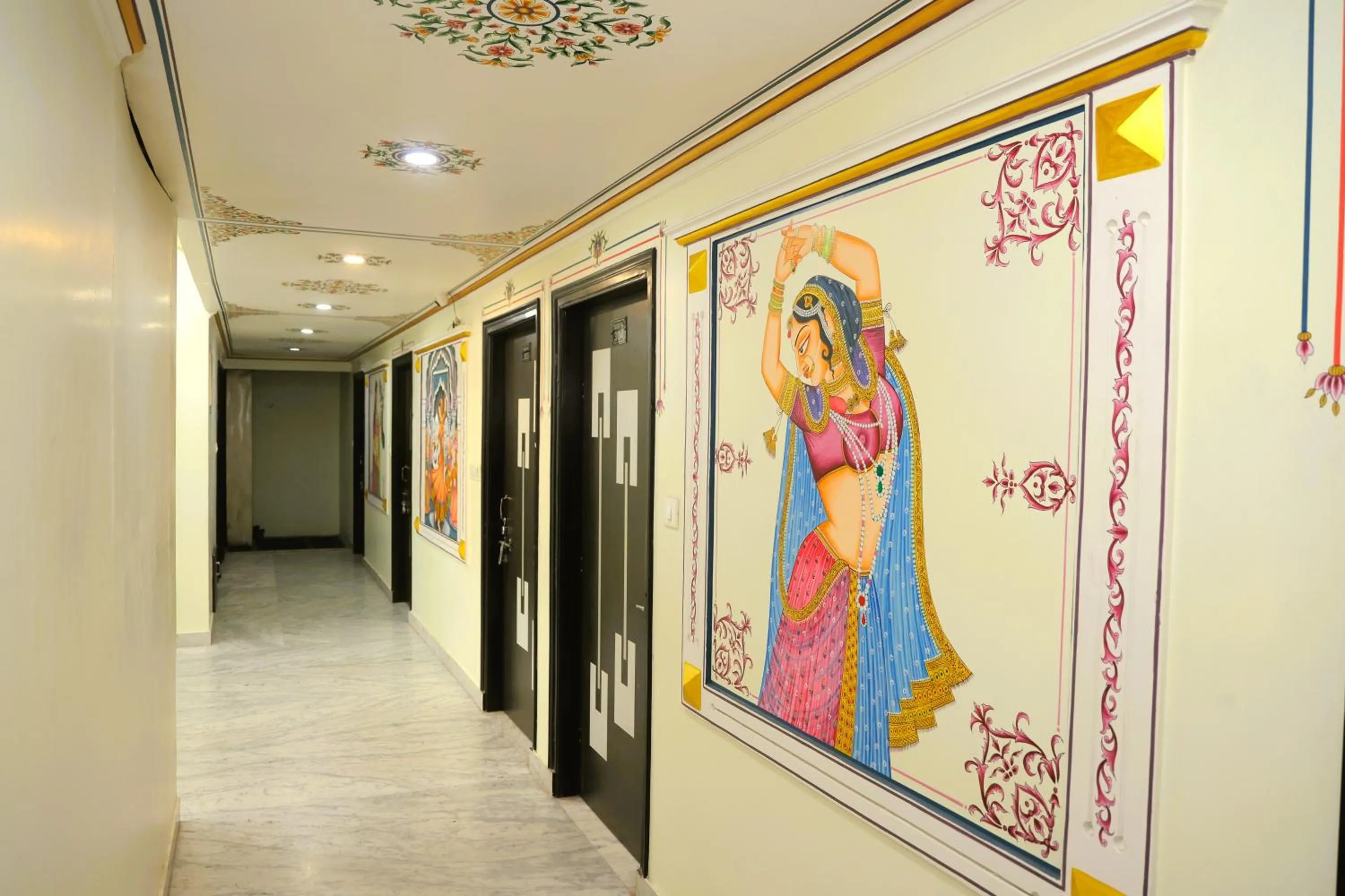 Decorative detail in Hotel Pulse Inn- Near Jaipur Railway Station