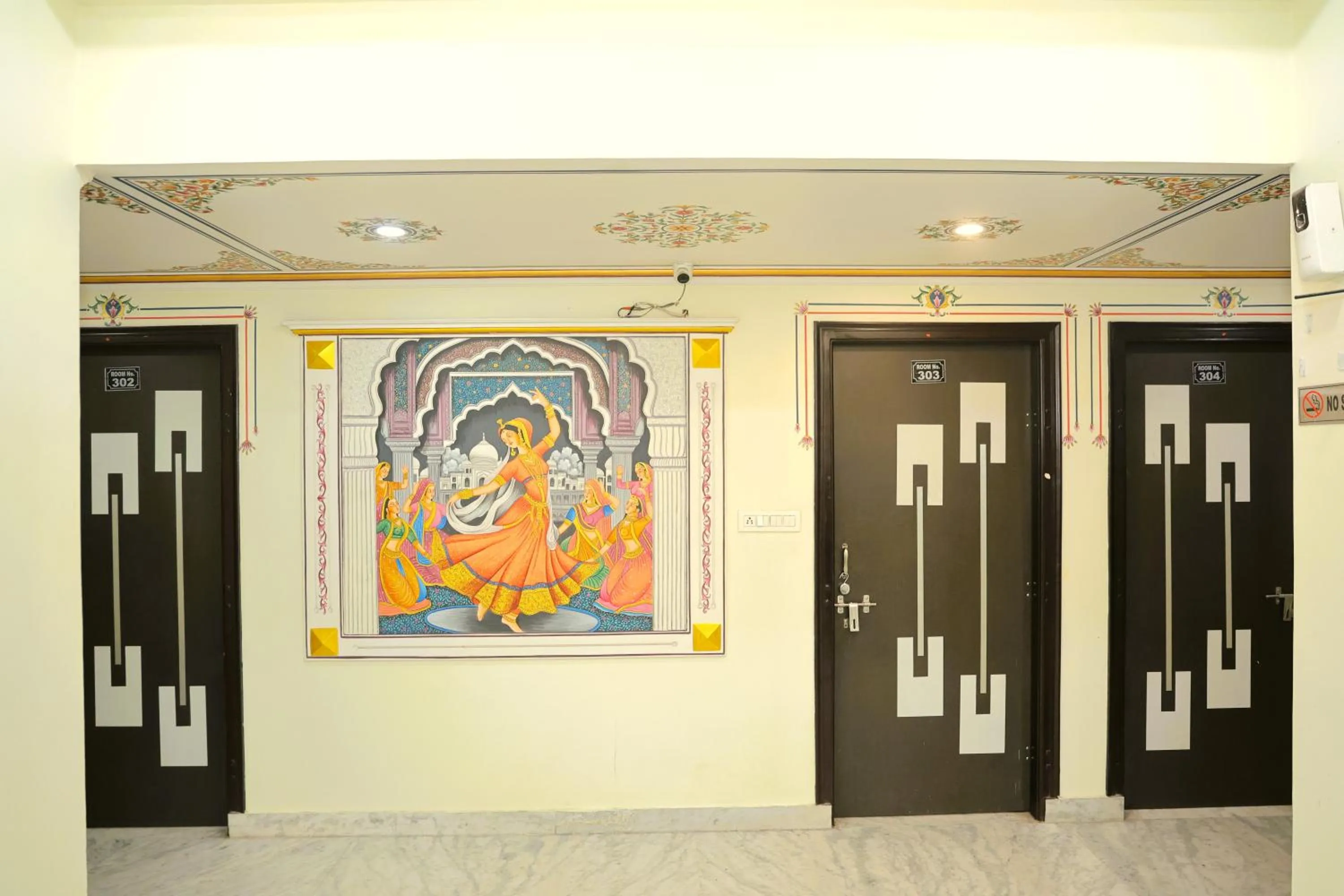 Decorative detail in Hotel Pulse Inn- Near Jaipur Railway Station