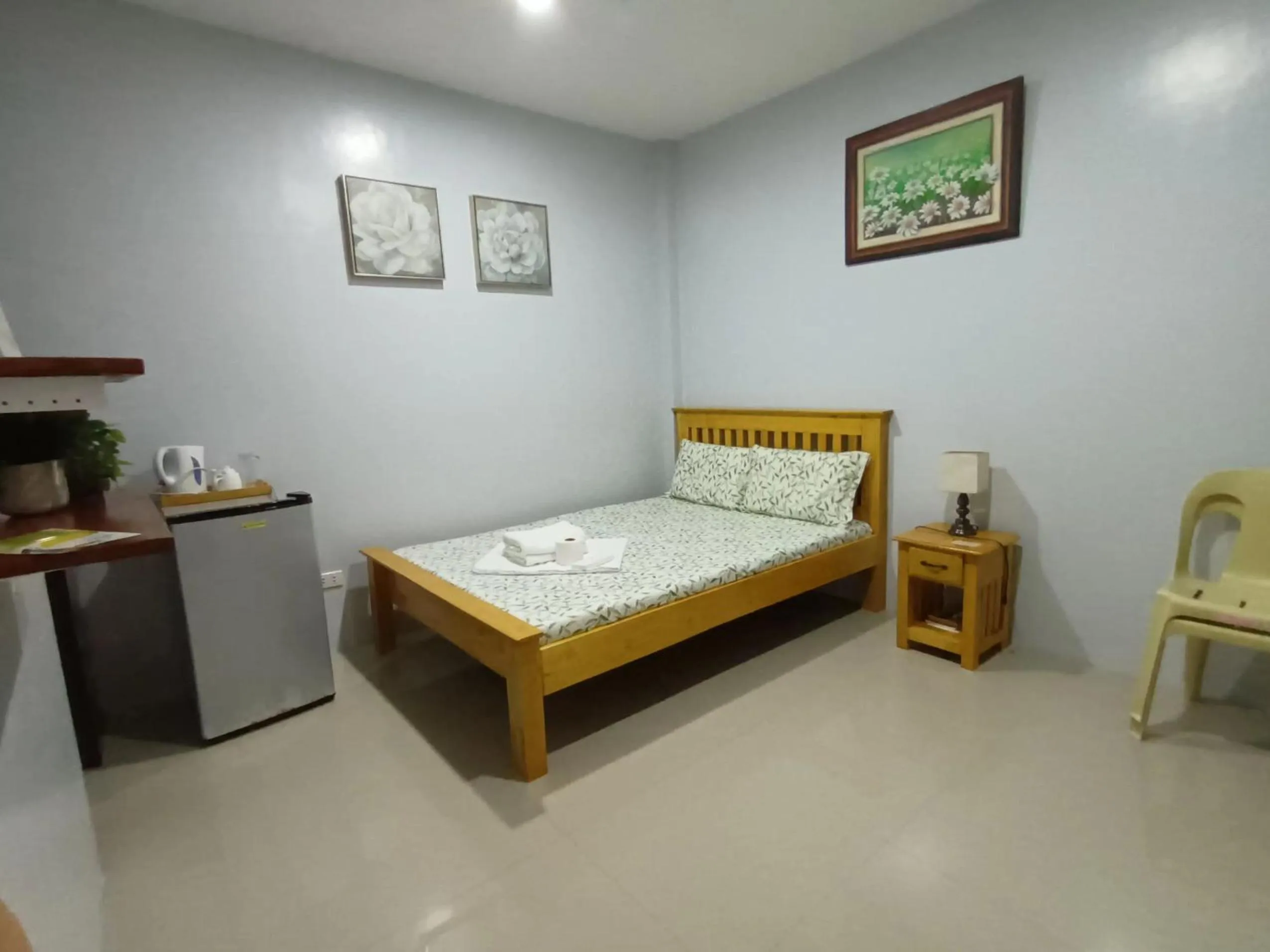 Bed in Grae’s Apartelle