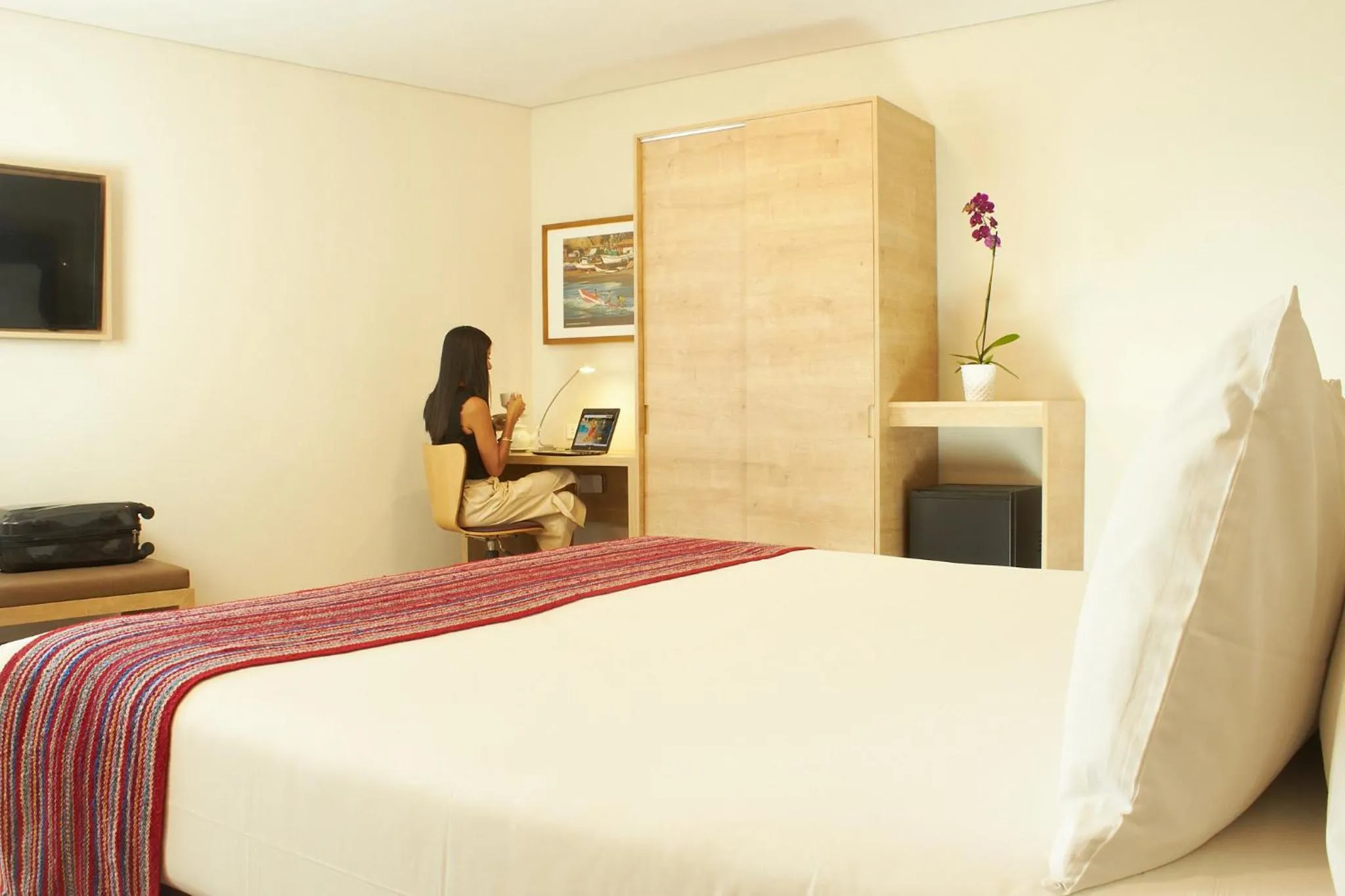 Photo of the whole room in Hotel Estelar San Isidro