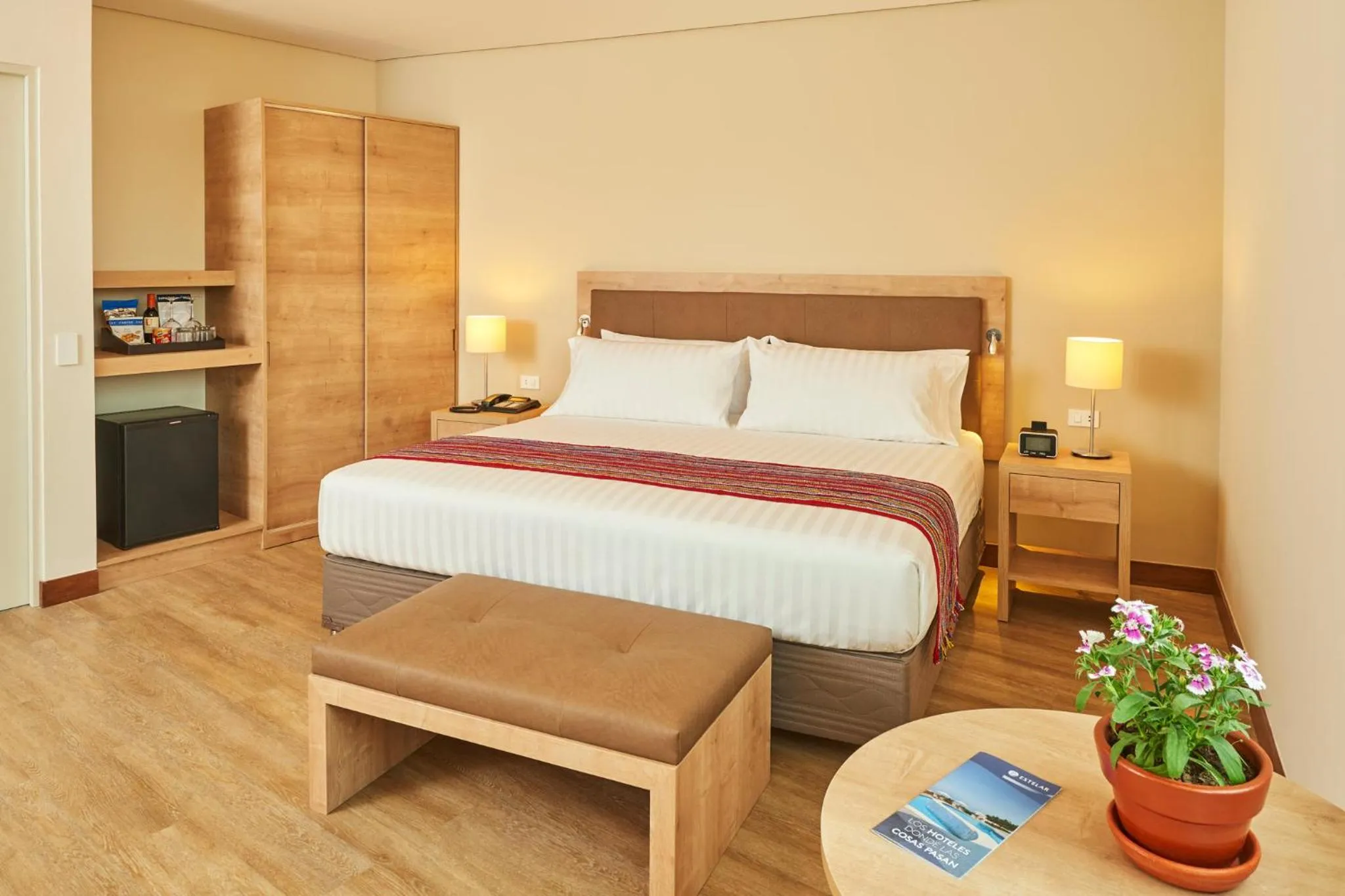 Photo of the whole room in Hotel Estelar San Isidro