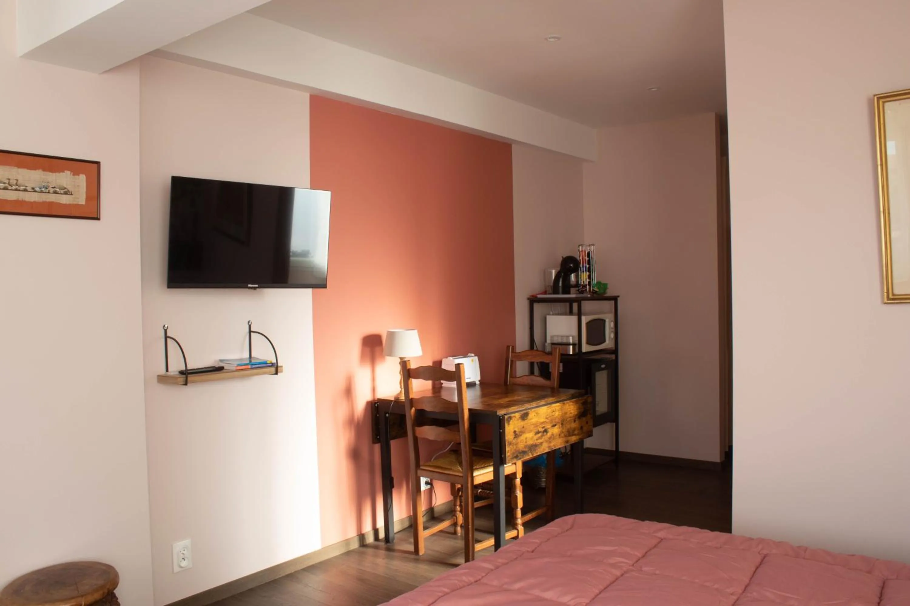 TV and multimedia in Du coté de chez Swann 1