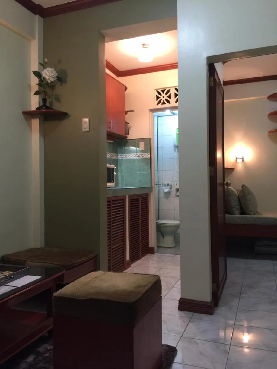 Las Pinas Serviced Apartment