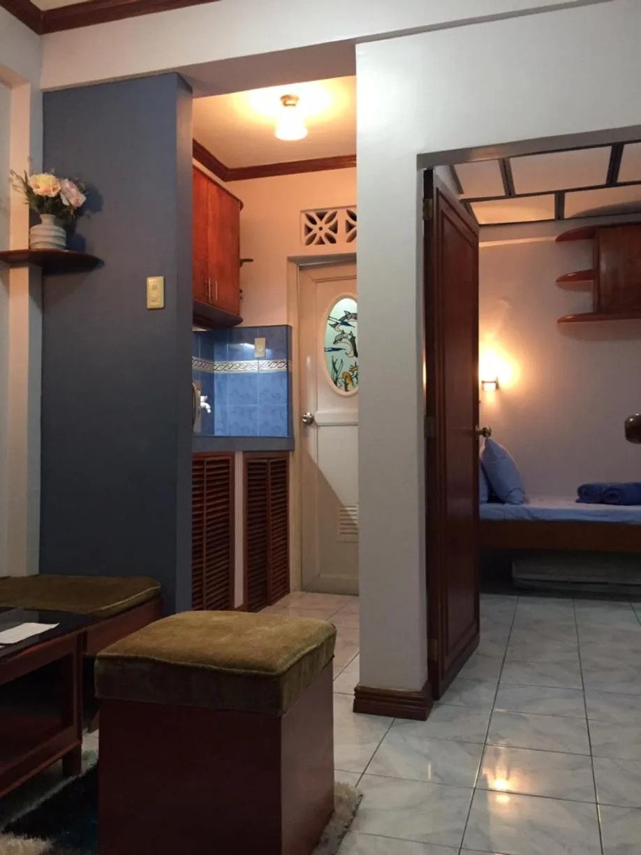 Bed in Las Pinas Serviced Apartment