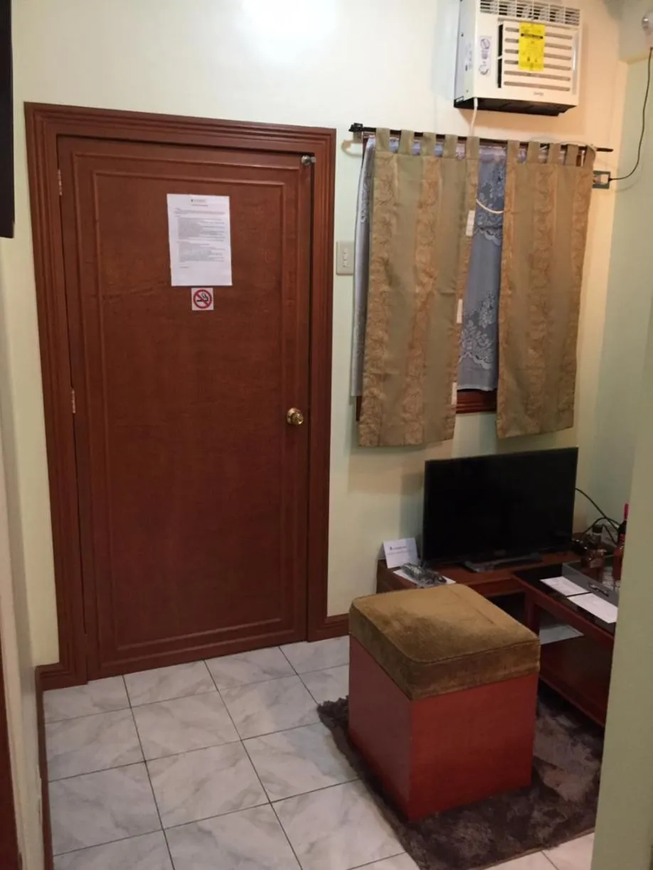 Las Pinas Serviced Apartment