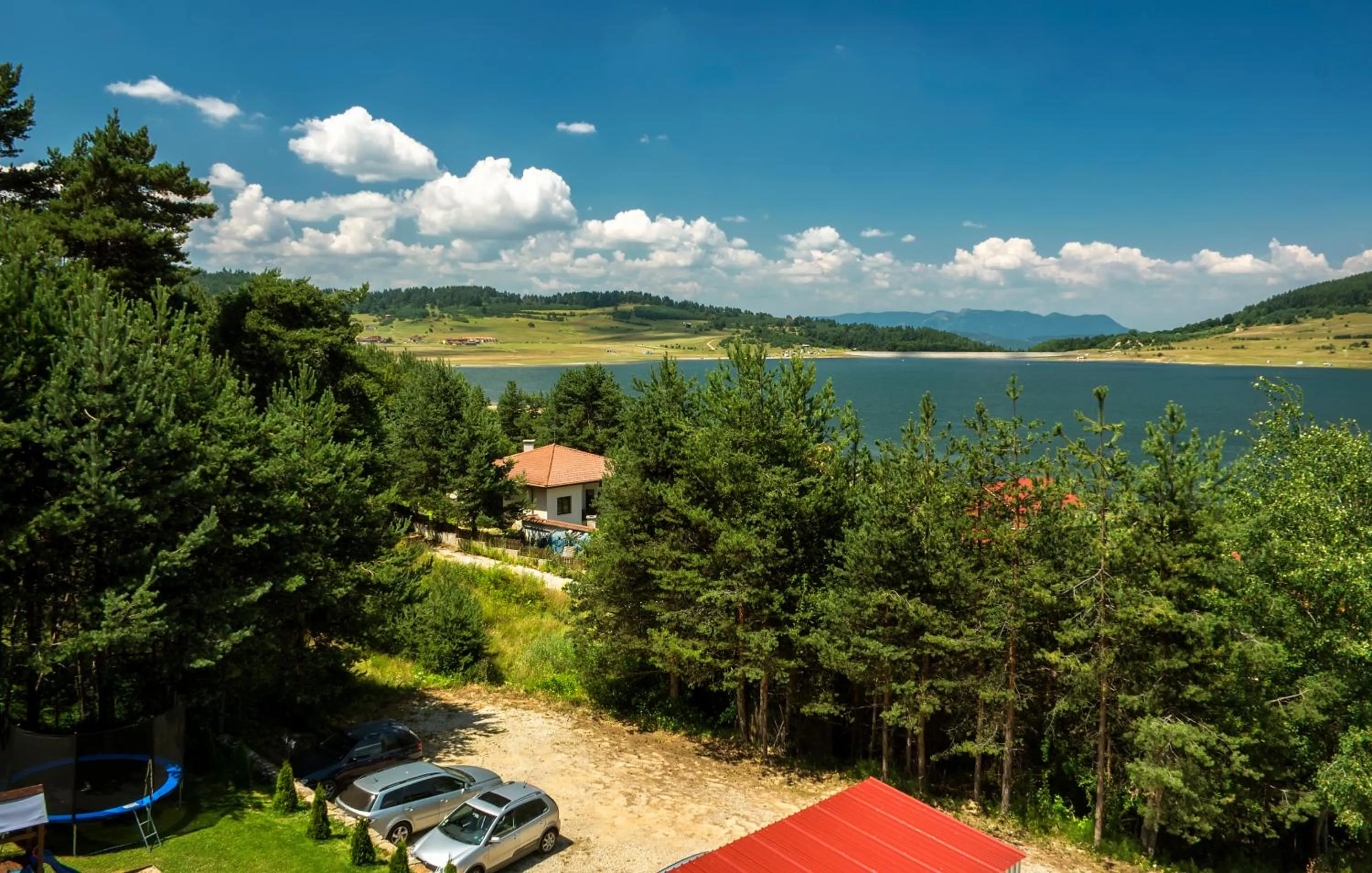 Summer in Guest House Slunchev Cviat