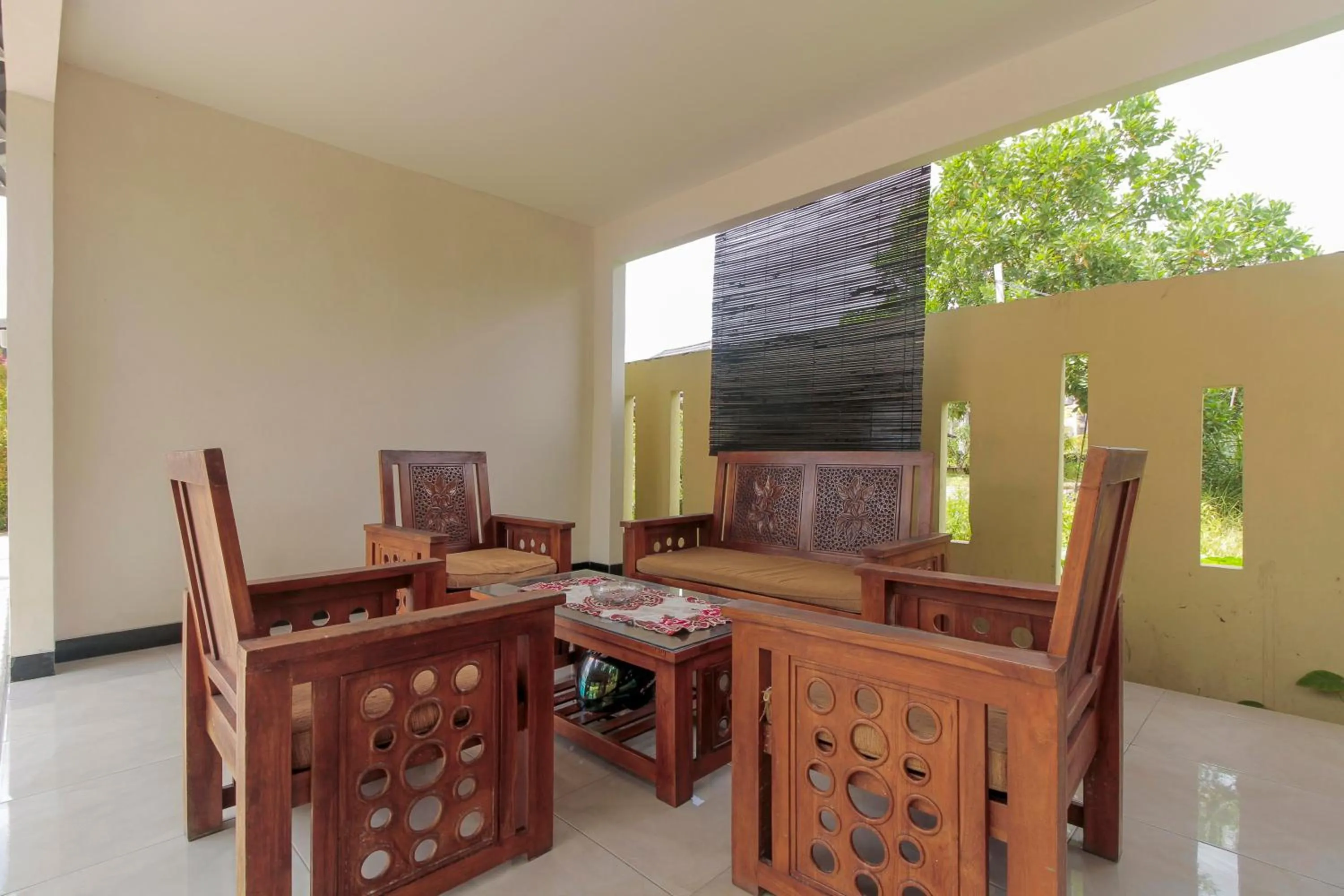 Lobby or reception in RedDoorz At Jalan Bukit Keminting