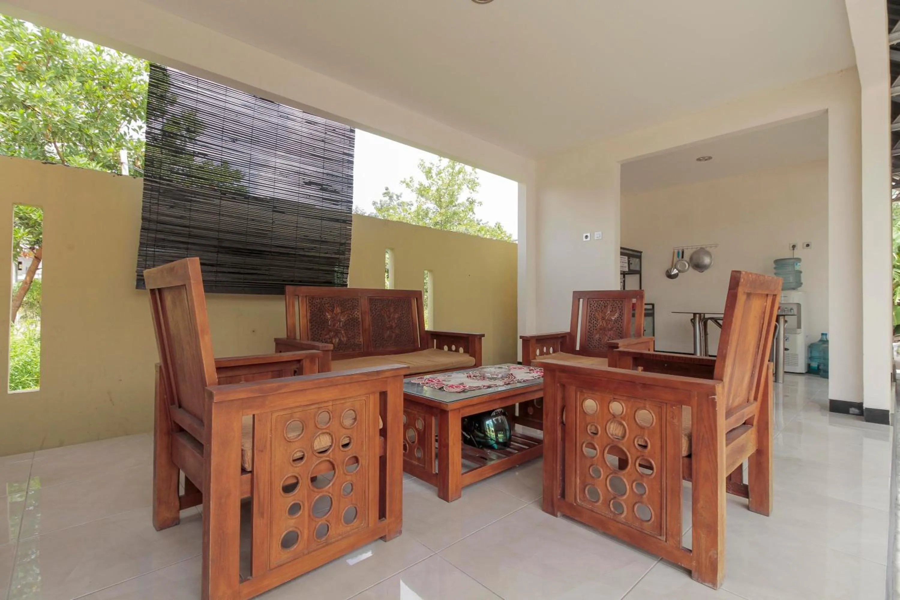 Lobby or reception in RedDoorz At Jalan Bukit Keminting