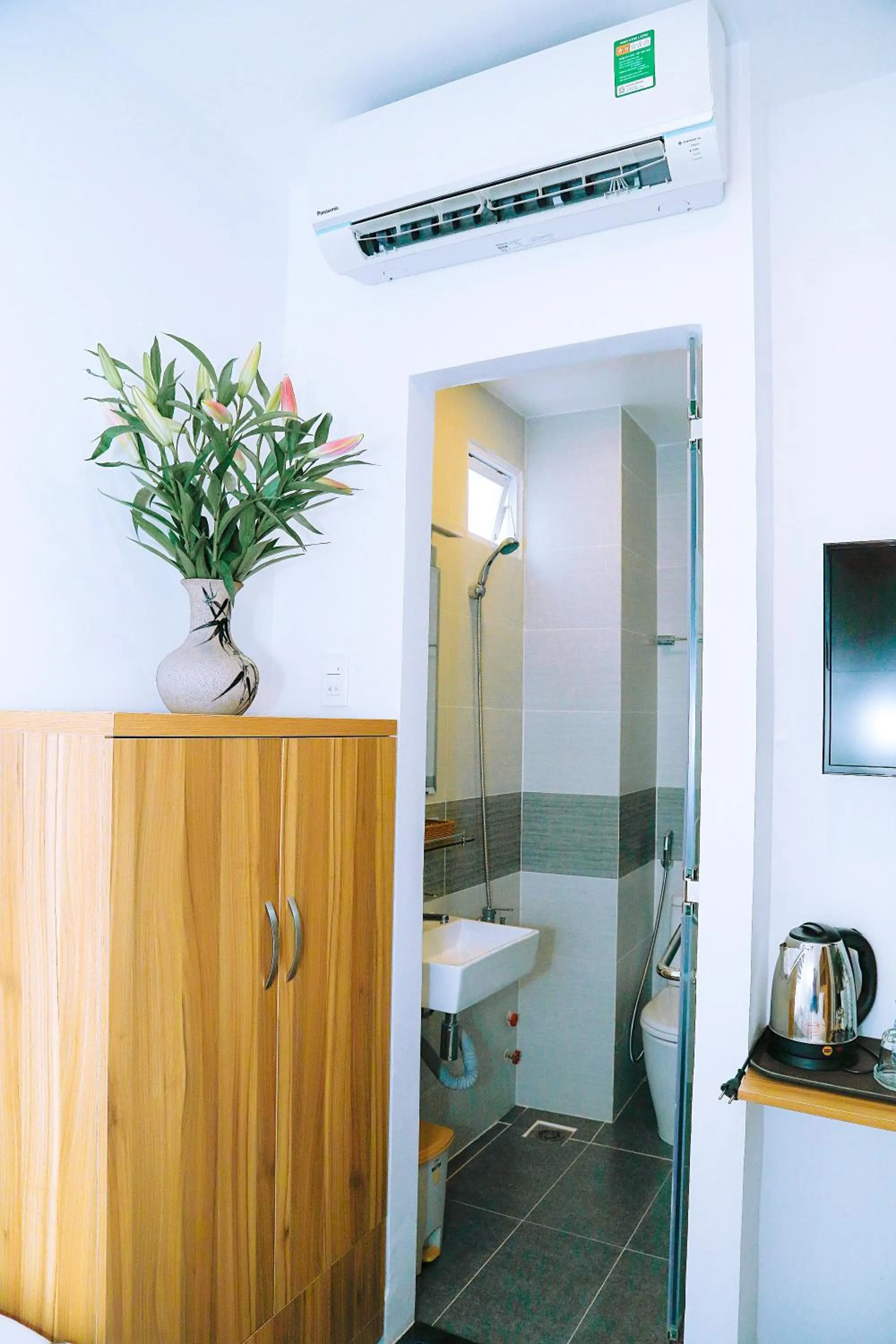 Louis Hotel - Bui Vien Walking Street