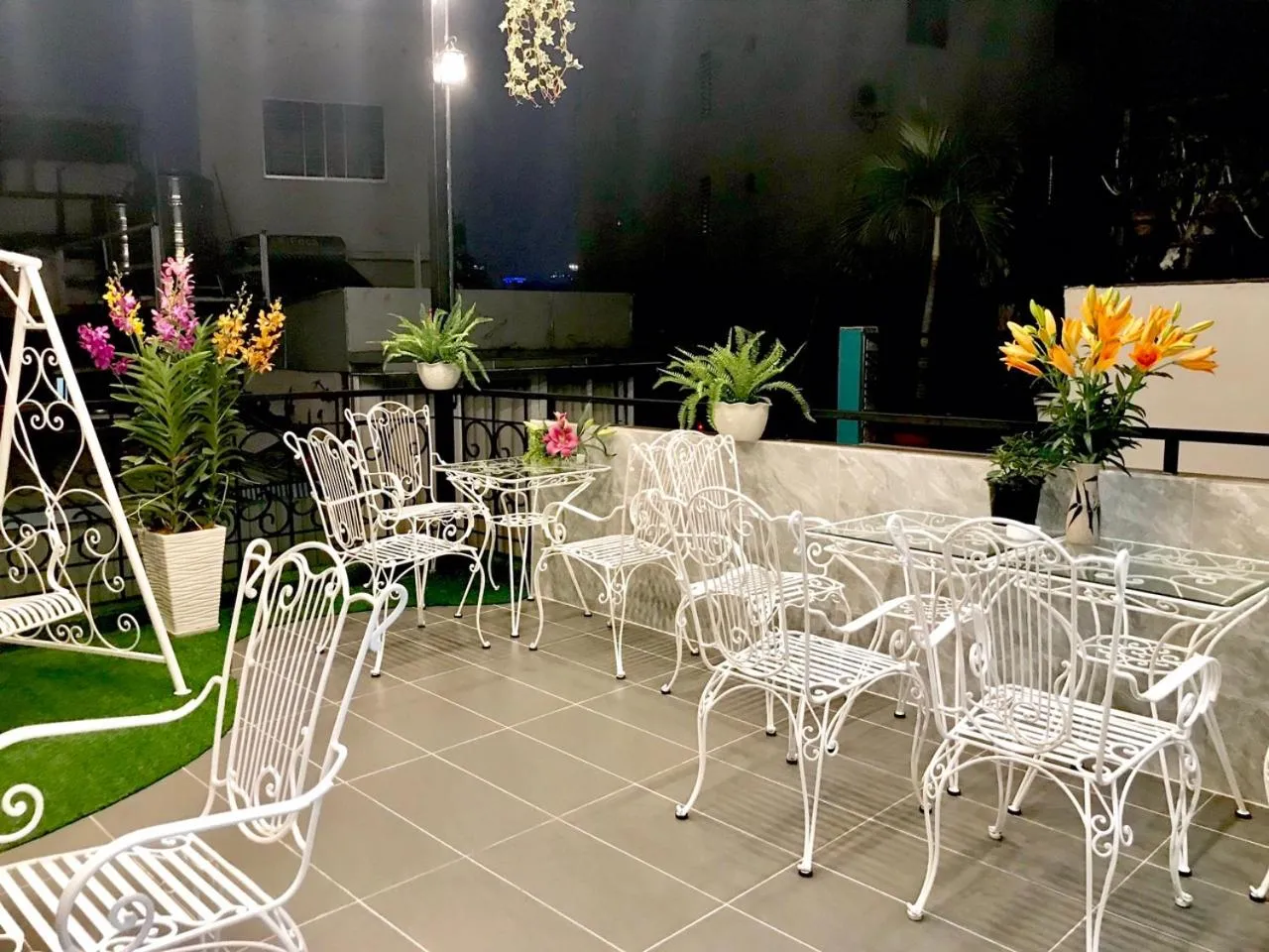 Property building in Louis Hotel - Bui Vien Walking Street