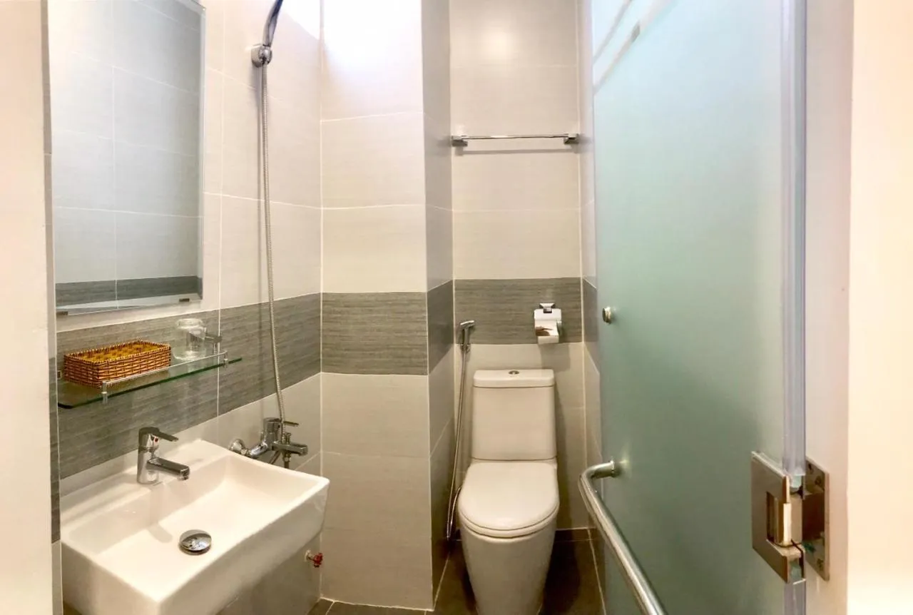 Louis Hotel - Bui Vien Walking Street