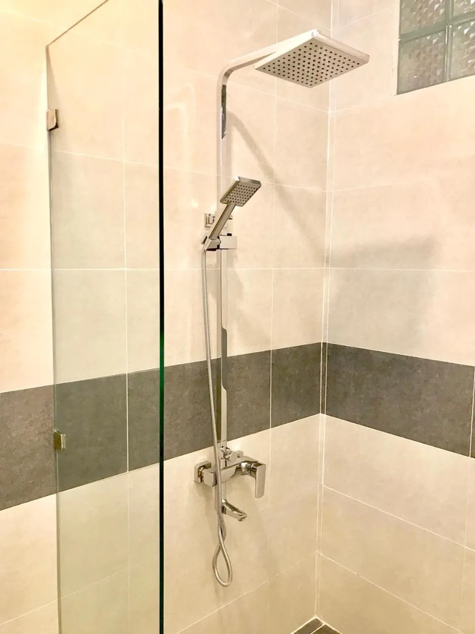 Louis Hotel - Bui Vien Walking Street