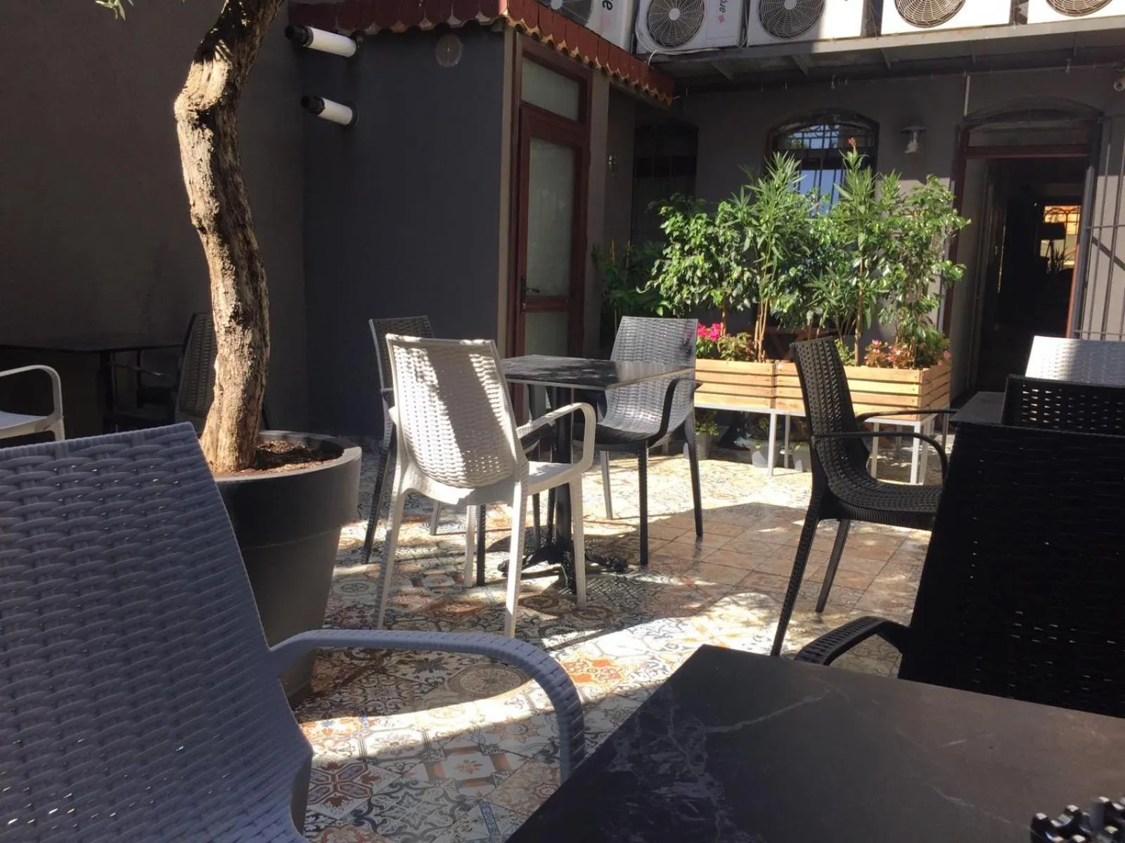 Property building in Hotel Miro Mansion Old City