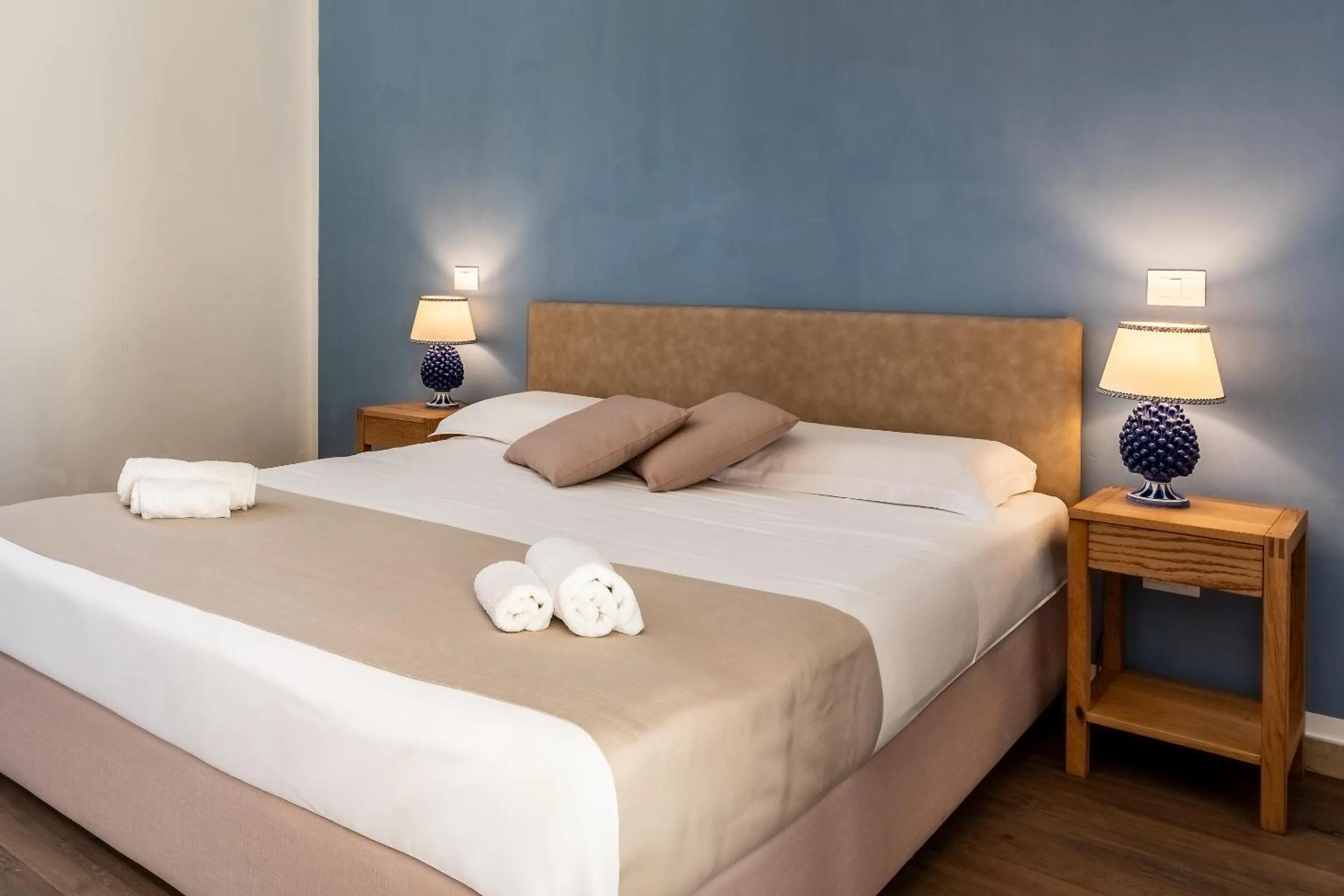 Bedroom, Bed in Ballium Luxury Relais