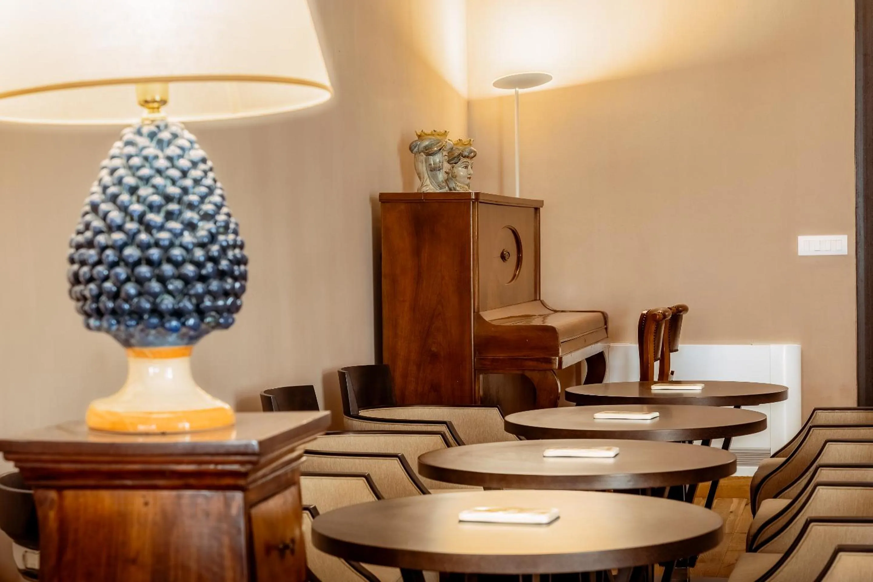 Lobby or reception in Ballium Luxury Relais