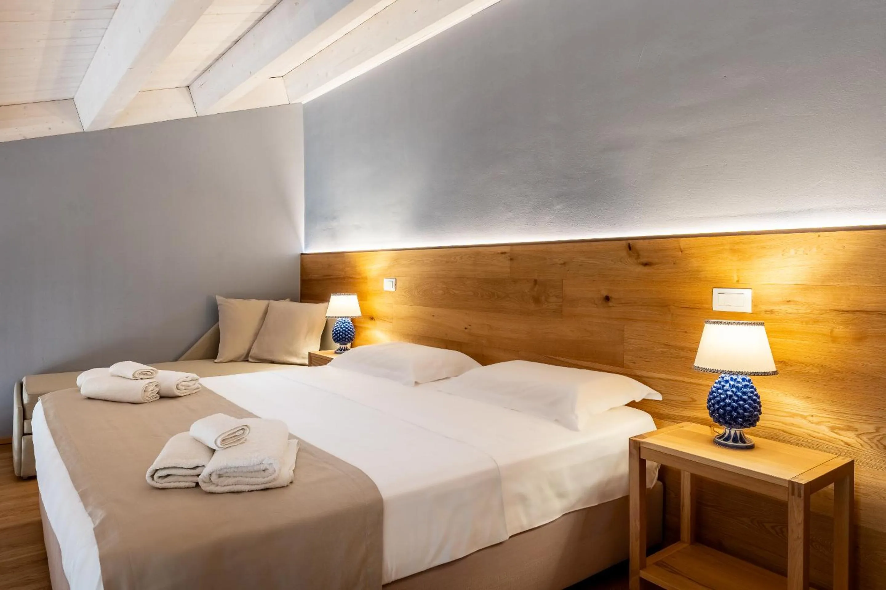 Bedroom, Bed in Ballium Luxury Relais