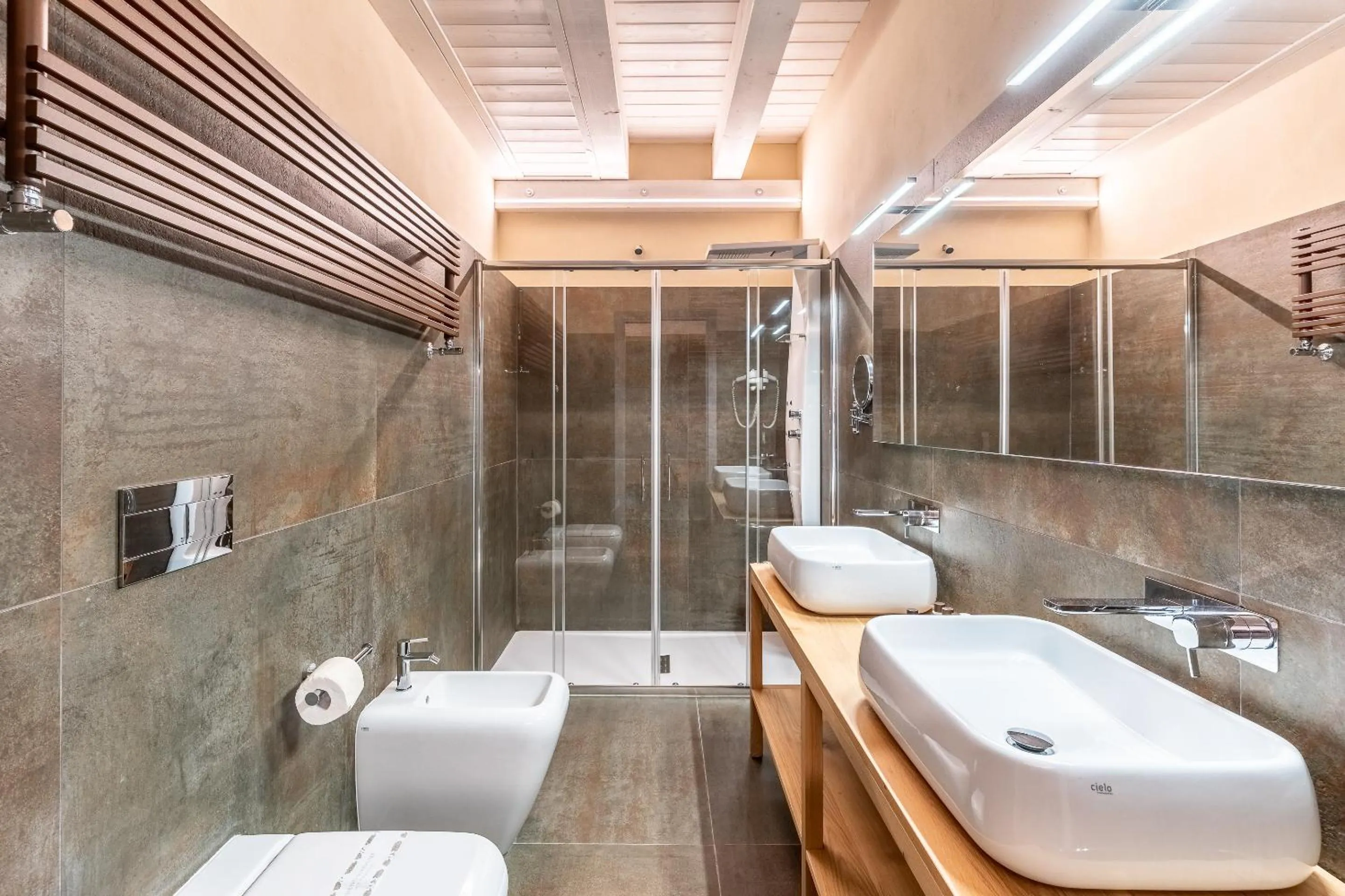 Bathroom in Ballium Luxury Relais