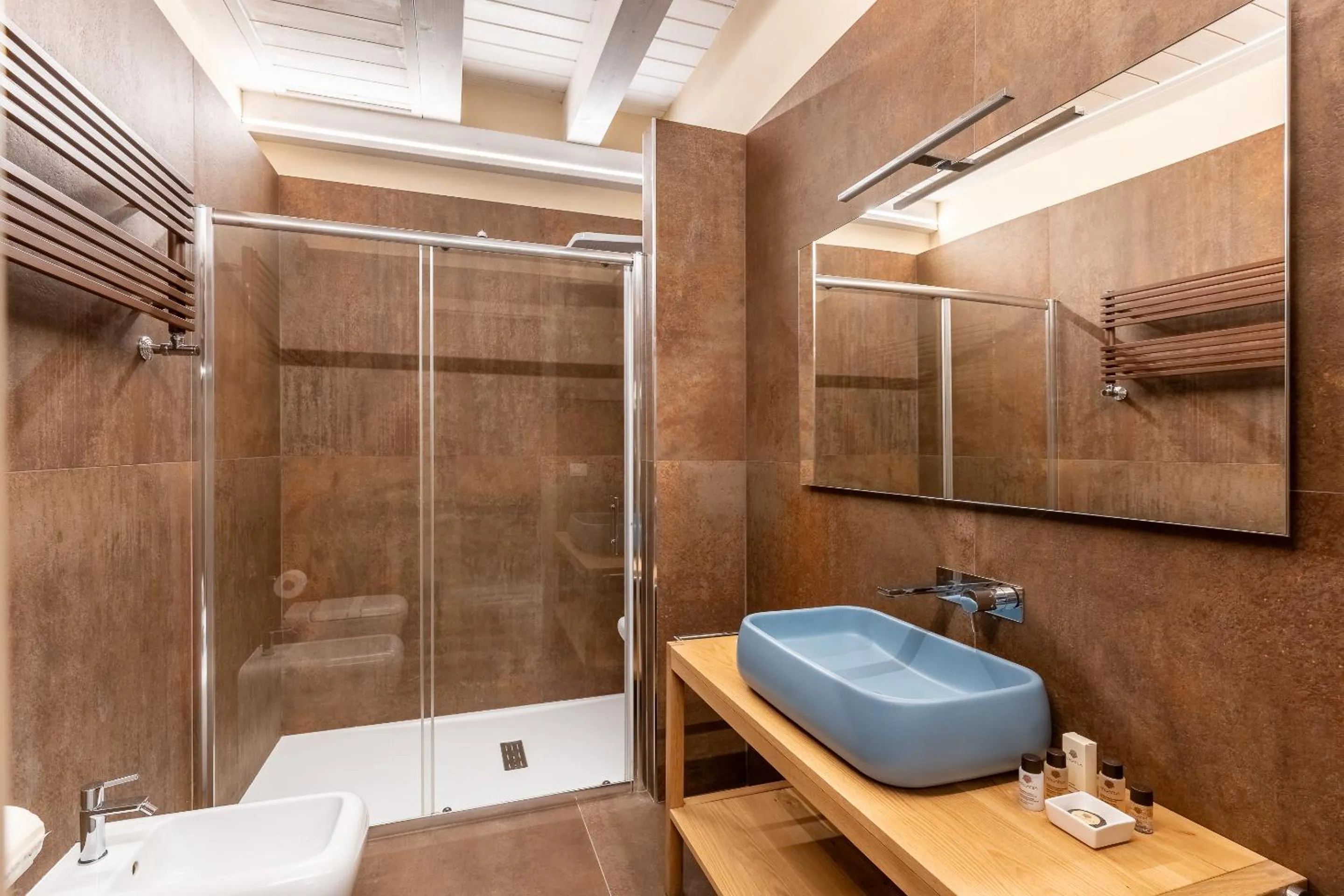 Bathroom in Ballium Luxury Relais