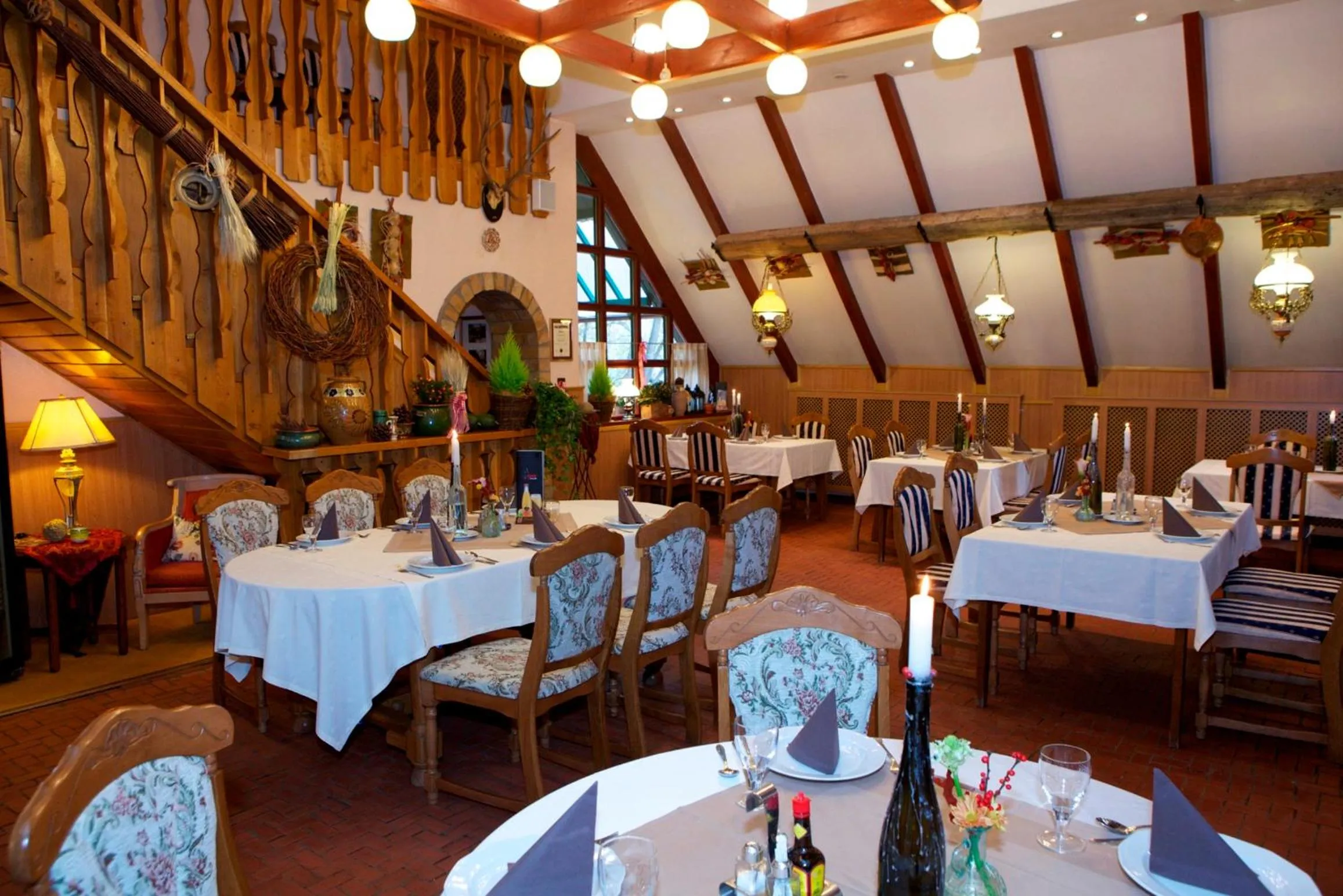 Restaurant/places to eat in Nyerges Hotel Termál Superior