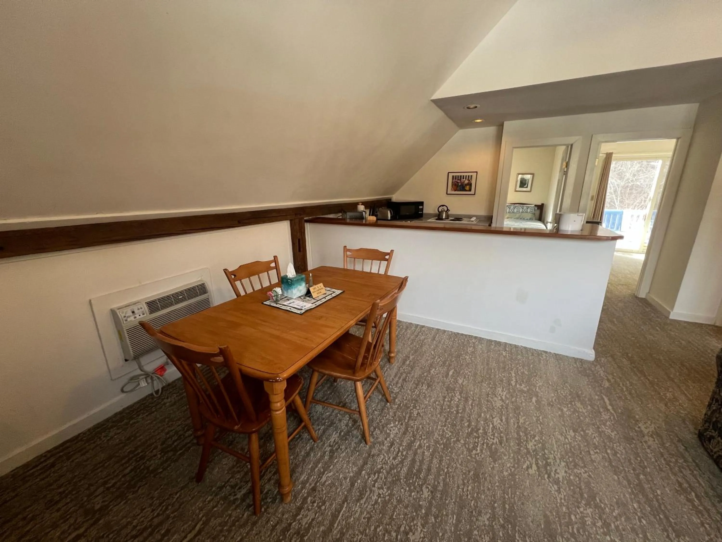 Seating area in Echo Lake Inn