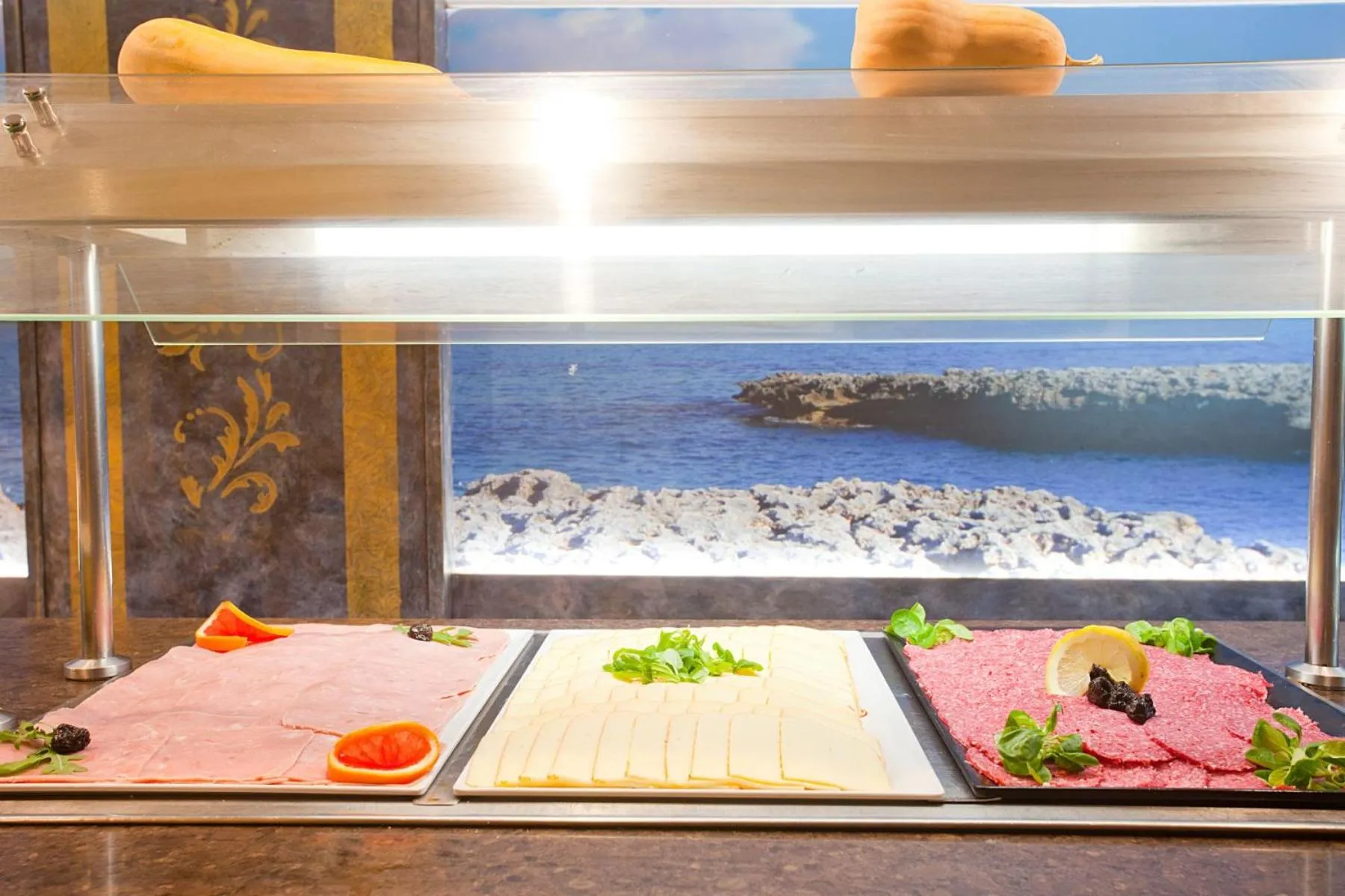 Restaurant/places to eat in Mix Peymar