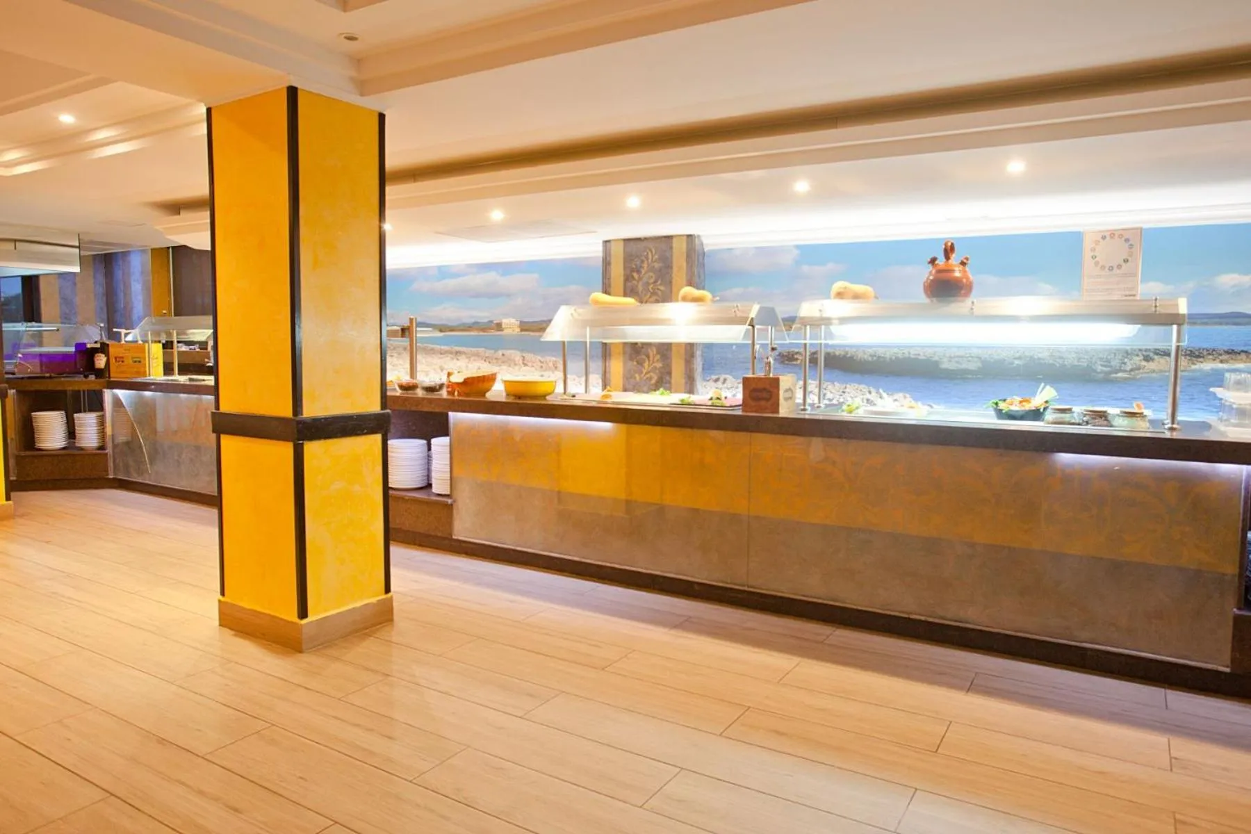 Restaurant/places to eat in Mix Peymar