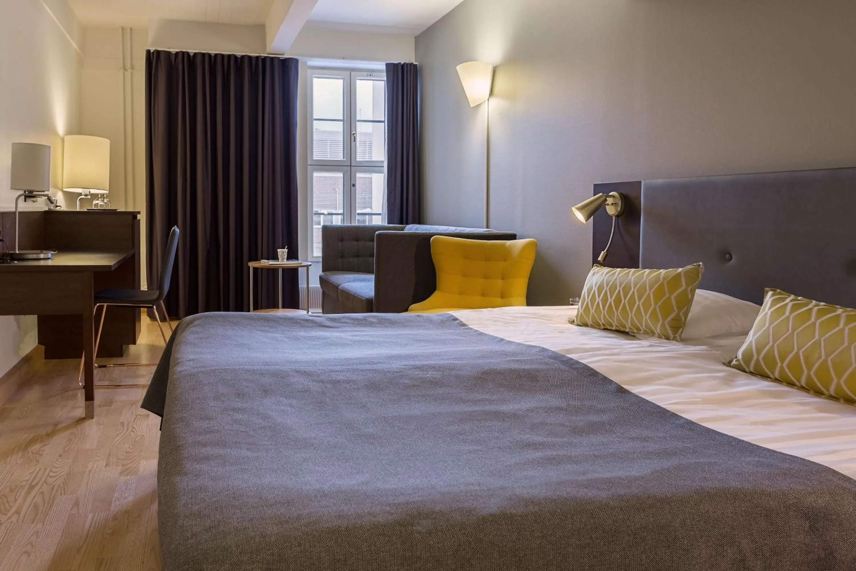 Bedroom, Bed in Scandic Grand Marina