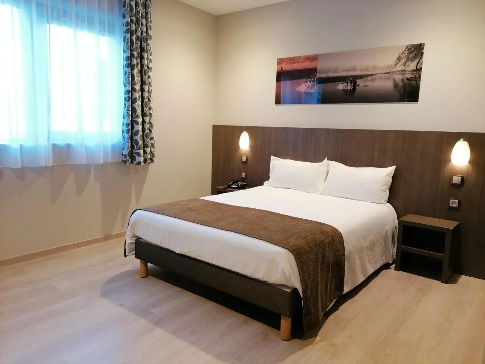 Bed in The Originals City, L'Haut' Aile, Coquelles-Calais Tunnel s/Manche L'HAUTAILE