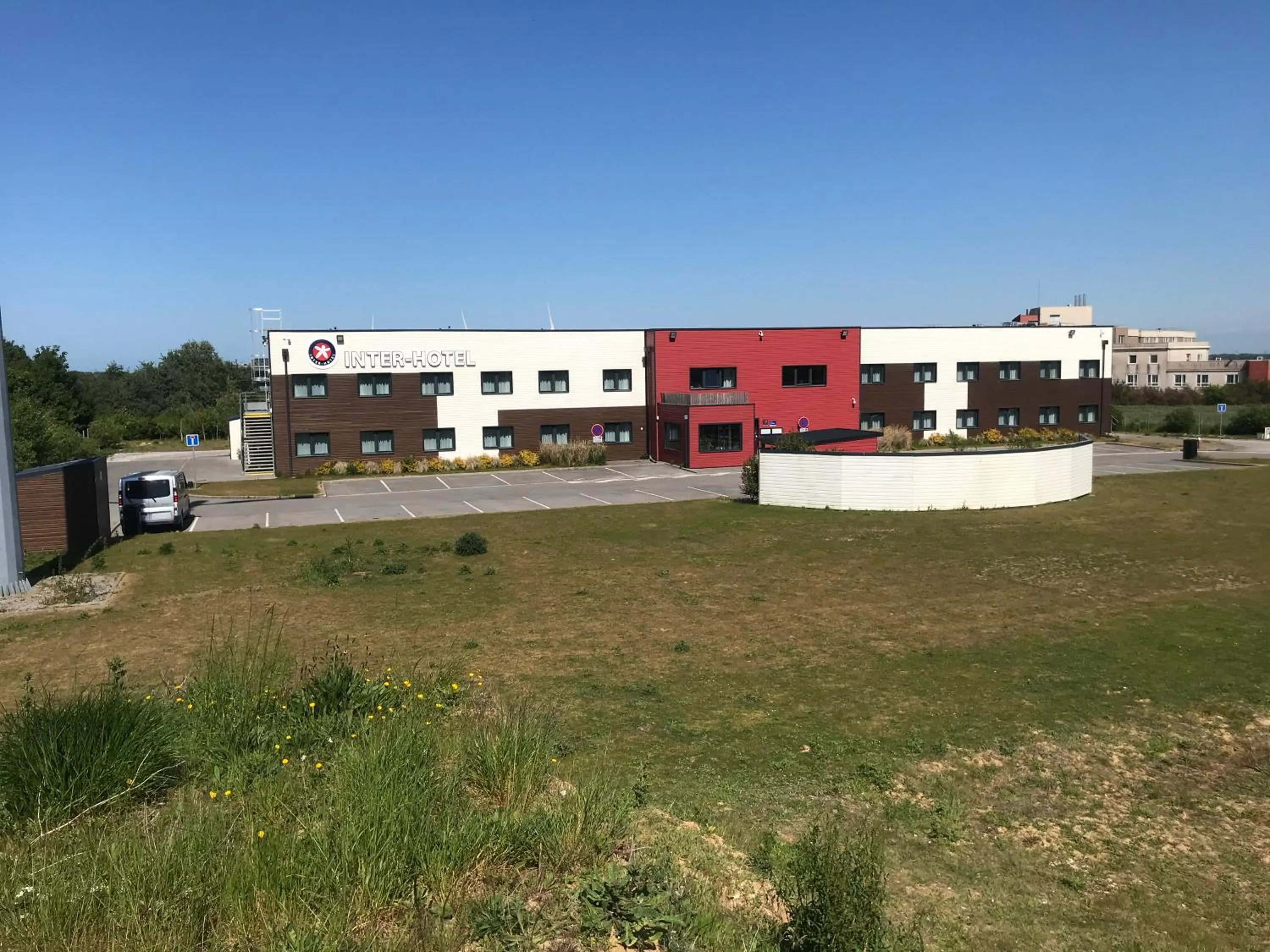 Facade/entrance in The Originals City, L'Haut' Aile, Coquelles-Calais Tunnel s/Manche L'HAUTAILE