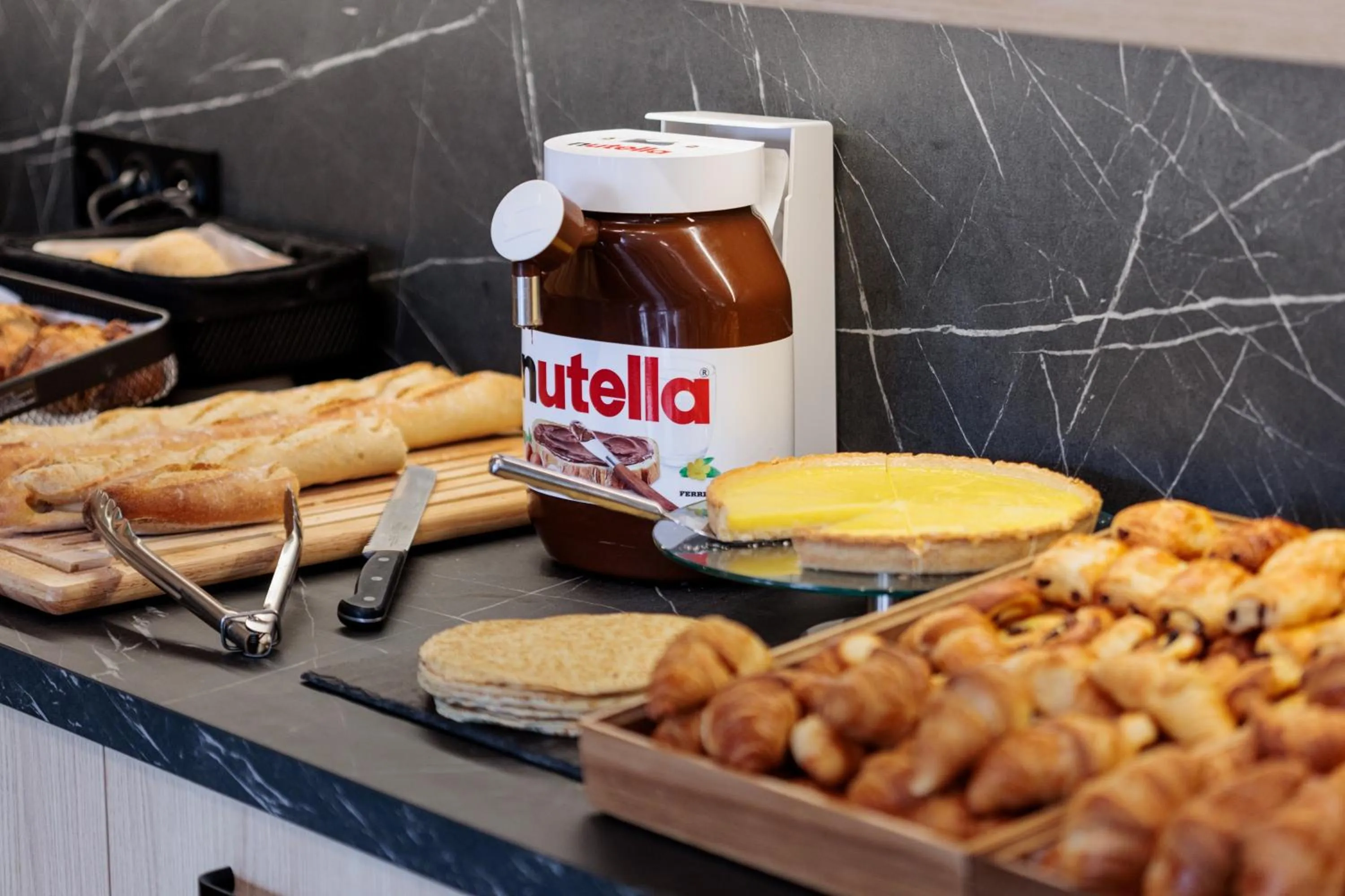 Breakfast in Residence du Parc - Val D'Europe