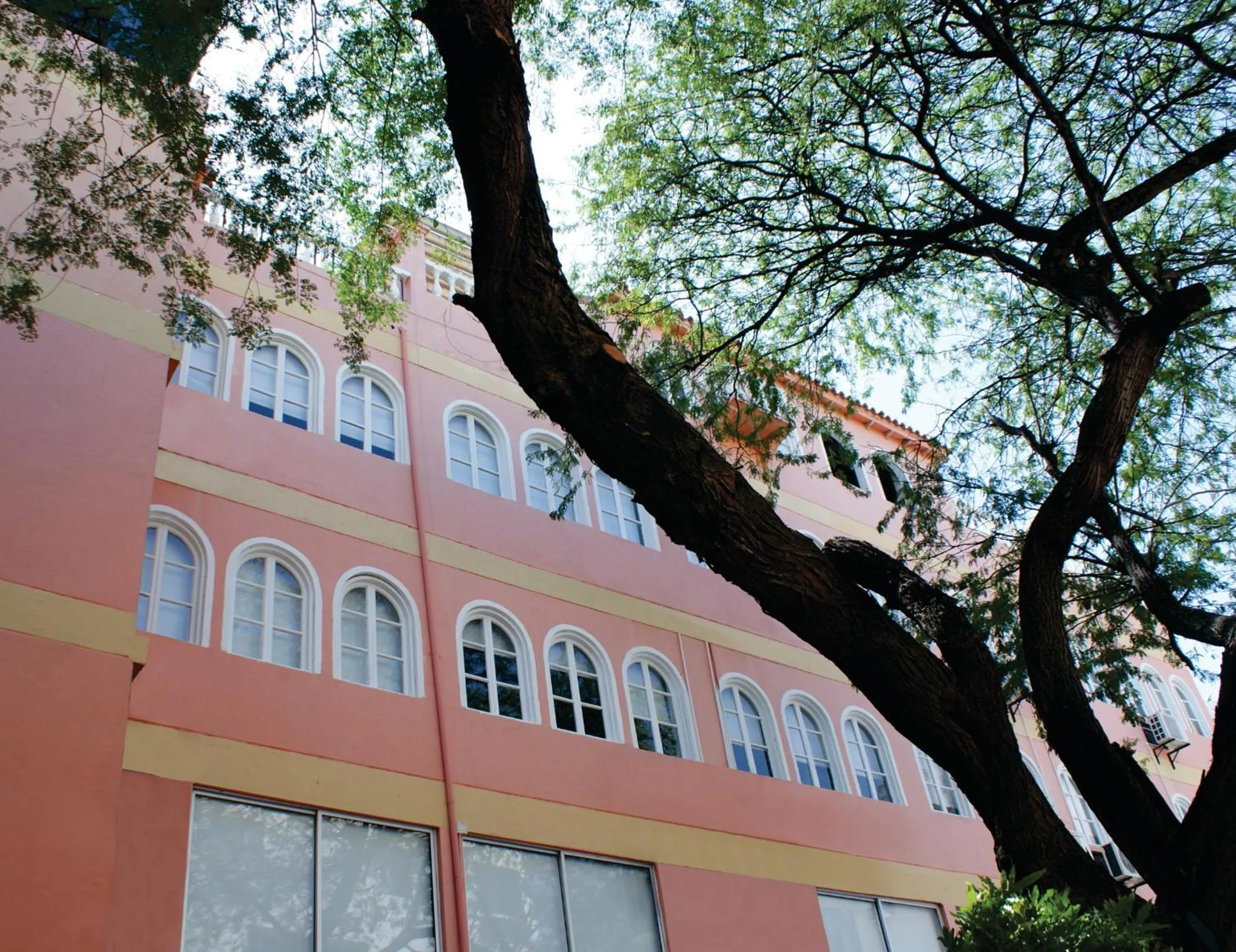 Facade/entrance in Hotel Edmar