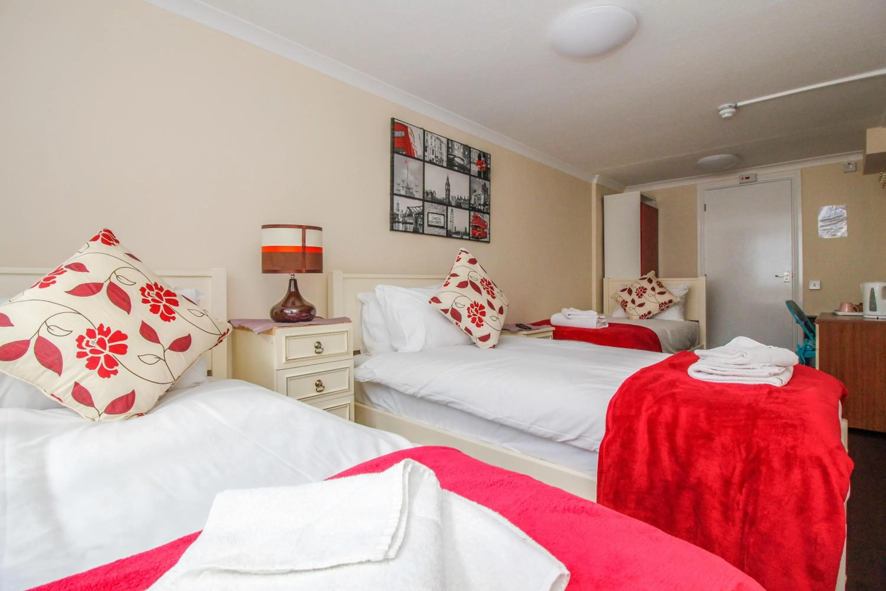 Bedroom, Bed in Harris Guest Accommodation