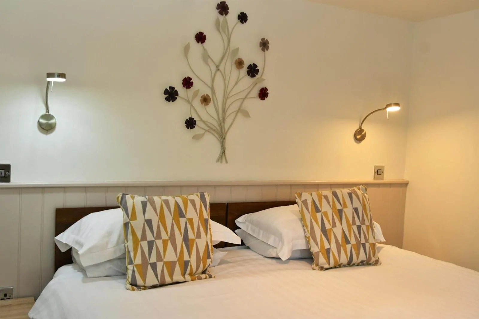 Tudor Lodge Bed & Breakfast