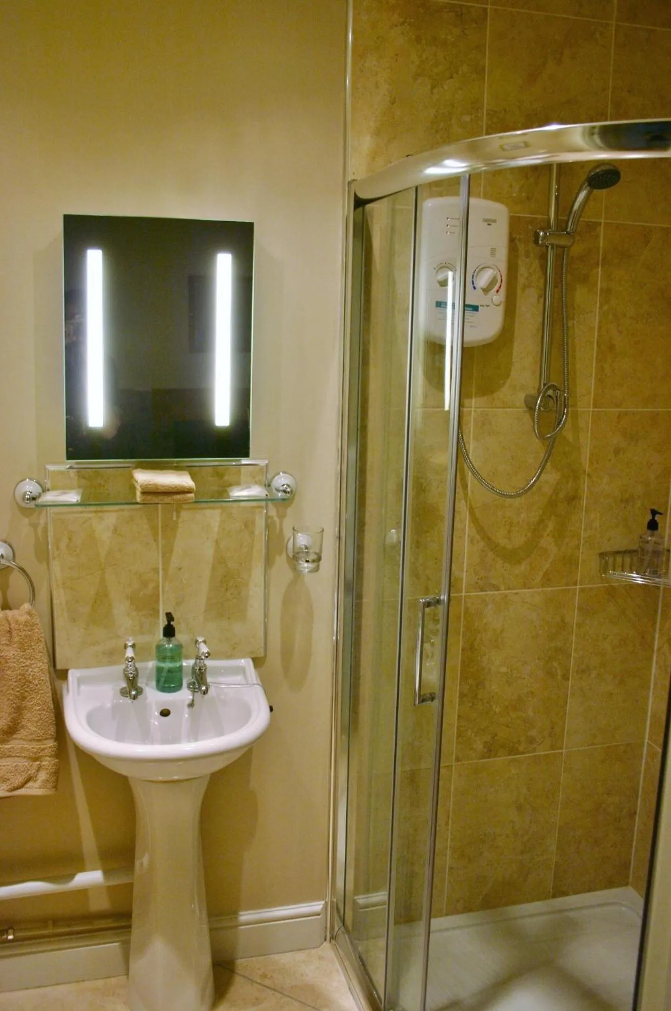 Bathroom in The Tanners Arms