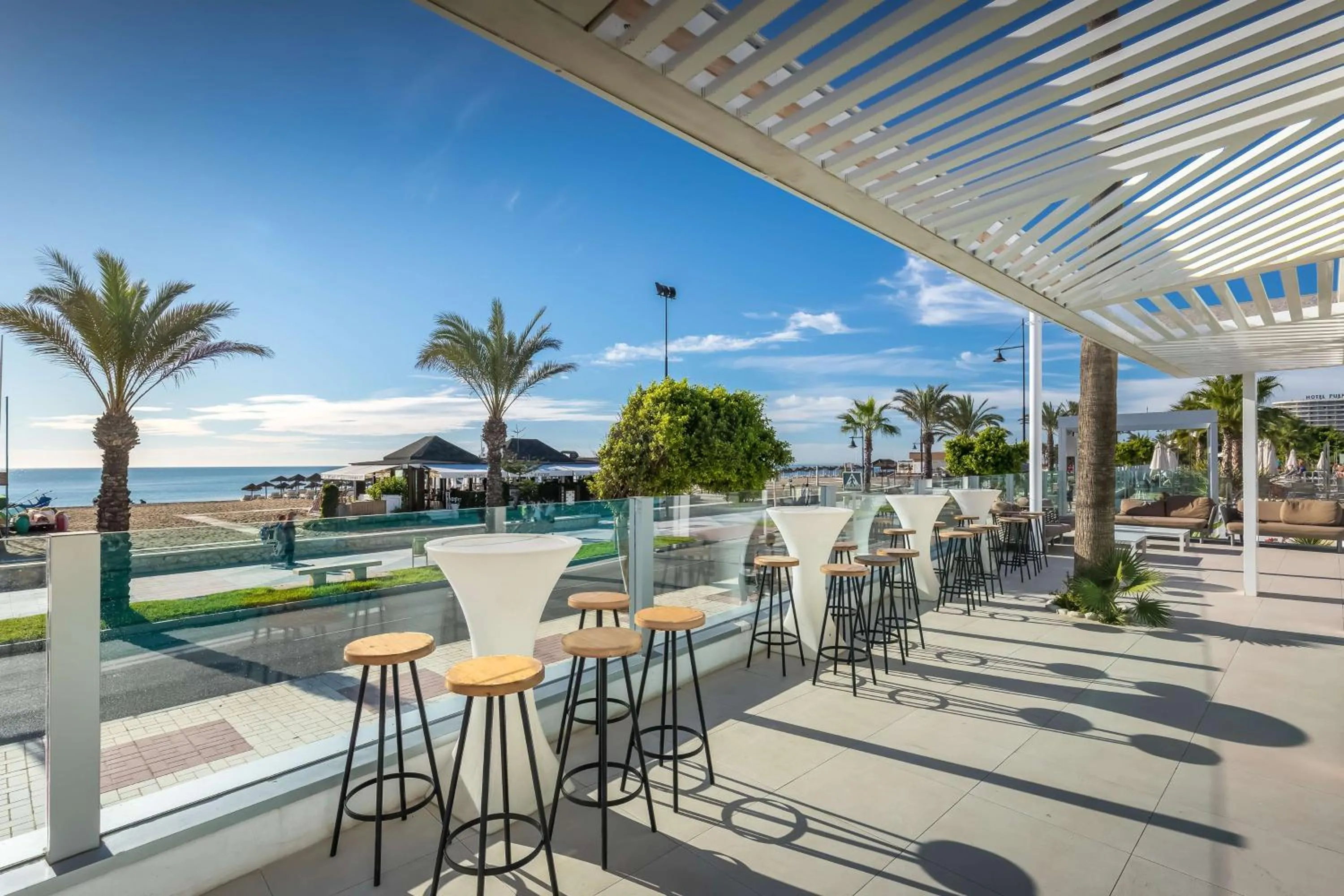 Lounge or bar in Occidental Torremolinos Playa