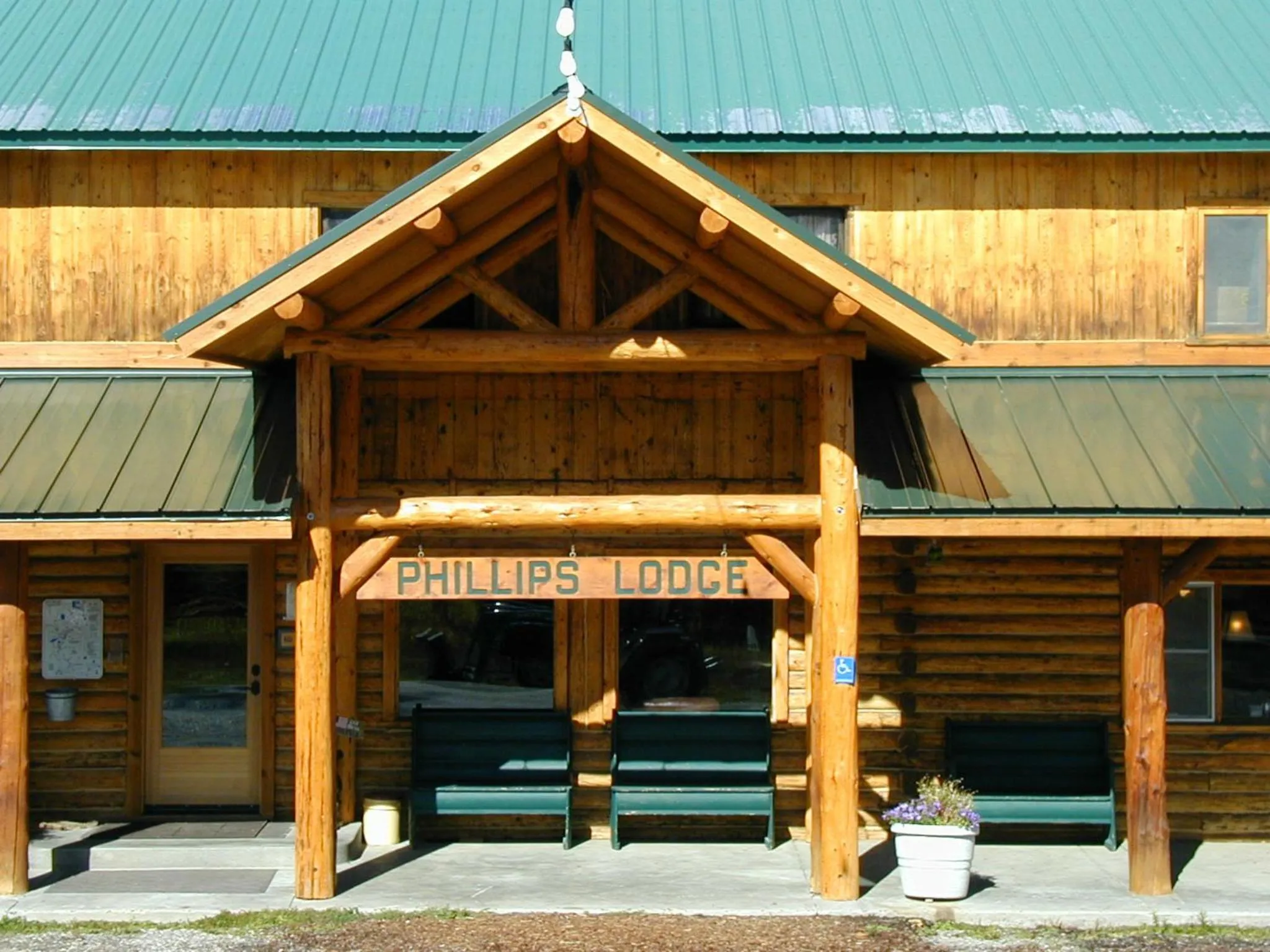 Facade/entrance in The Pines at Island Park