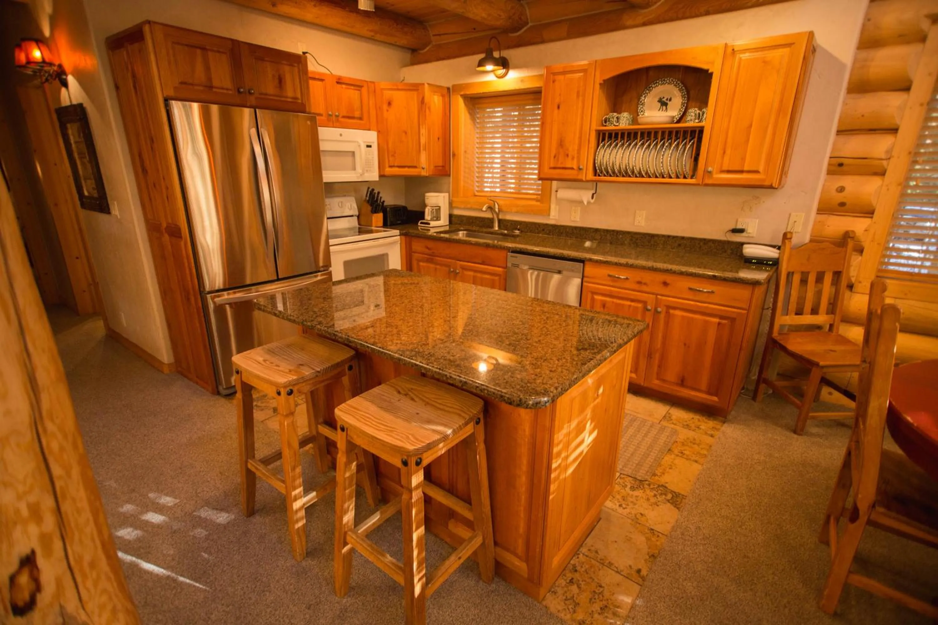 Kitchen or kitchenette in The Pines at Island Park