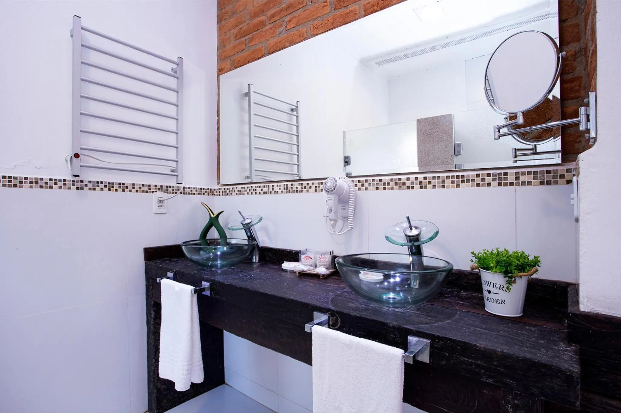 Bathroom in Pousada das Videiras