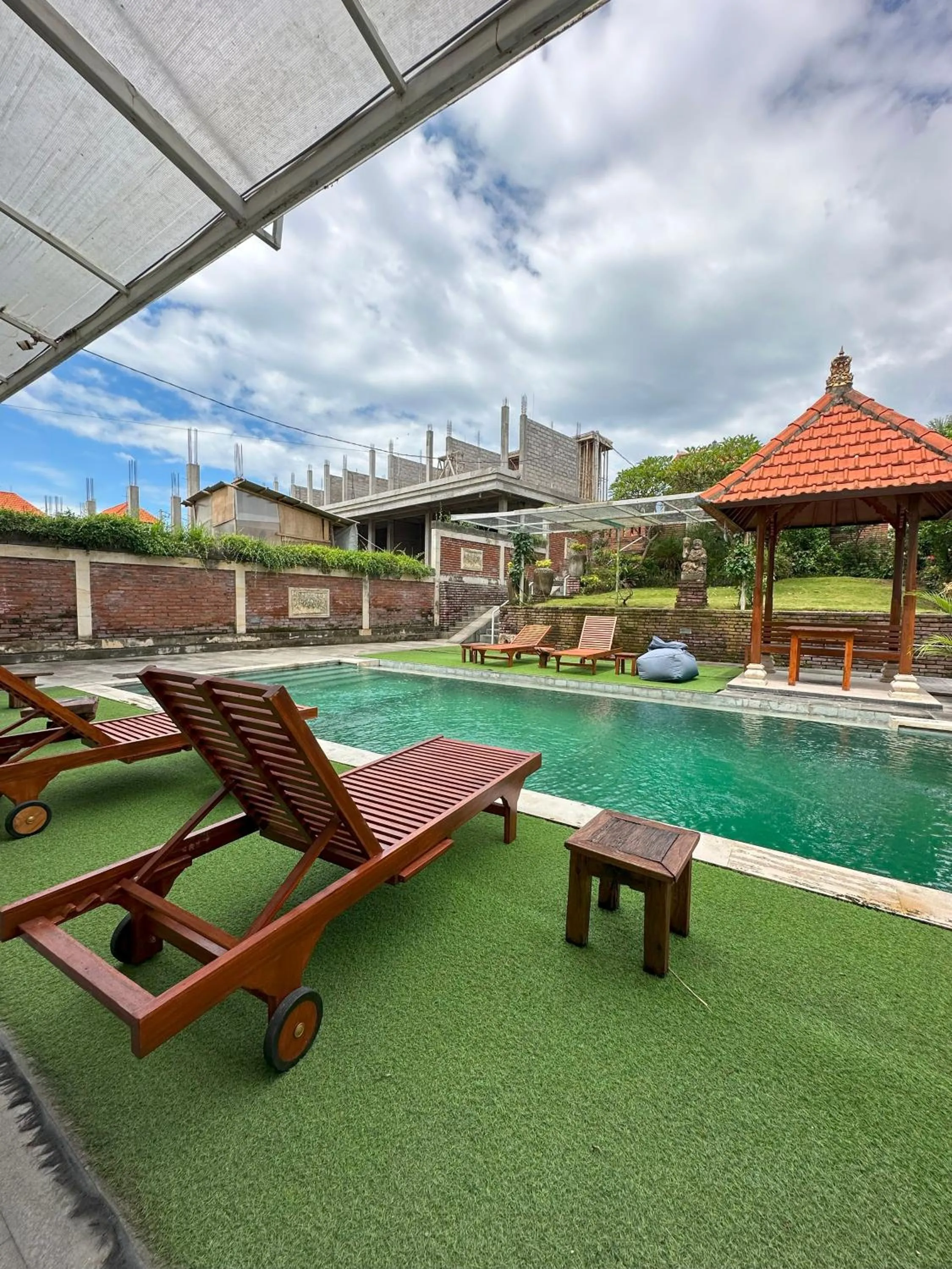 Oka's Guest House Canggu