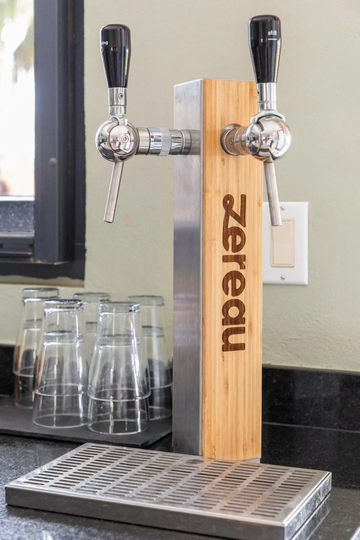 Communal kitchen in Oasis guesthouse, Boutique Style Hotel