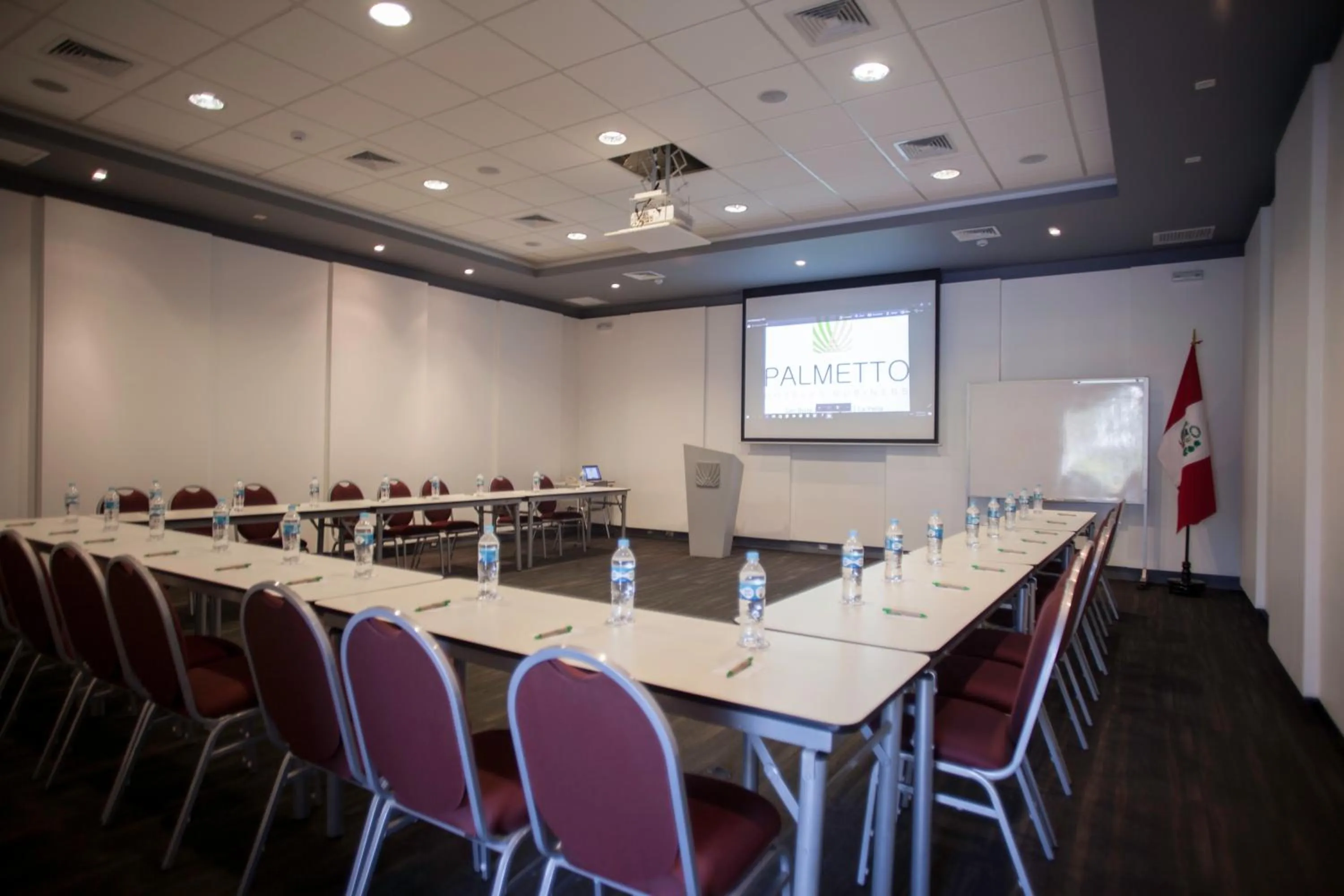 Meeting/conference room in Palmetto Hotel Business San Miguel