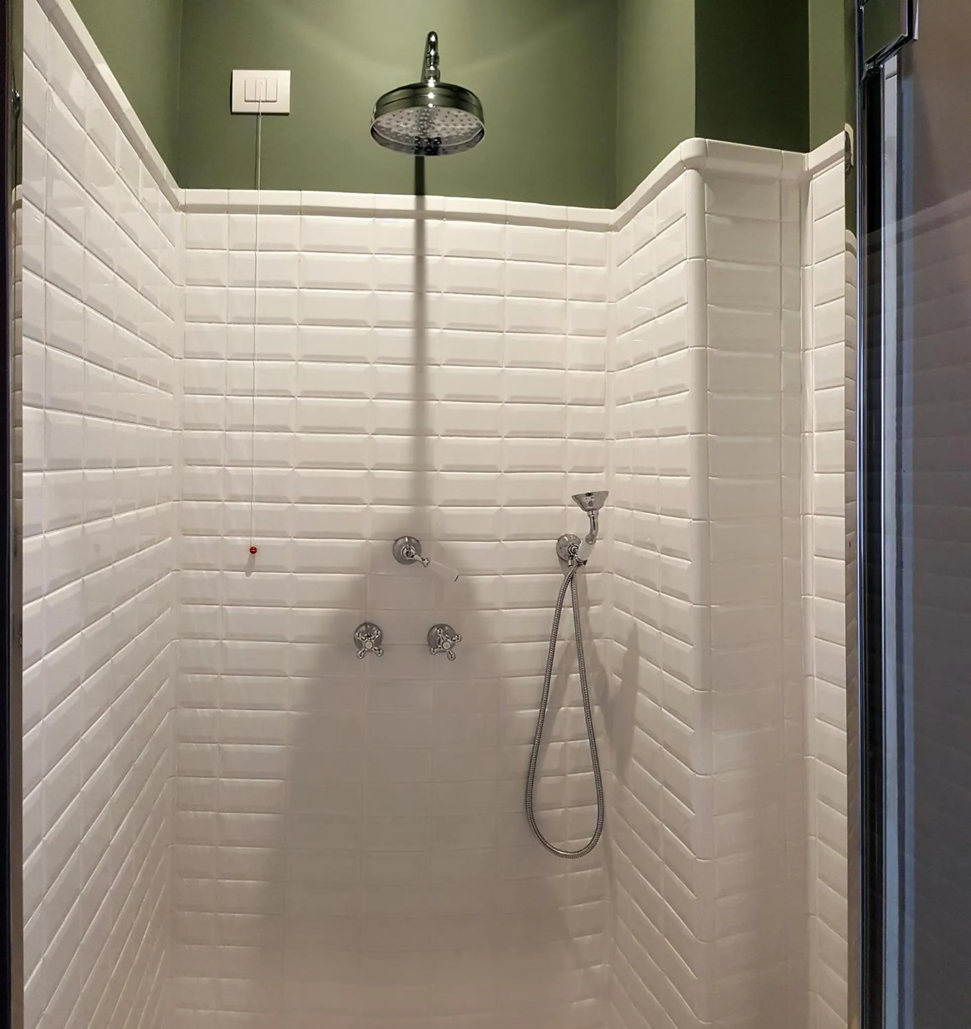 Shower in Villa Gotti Charming Rooms