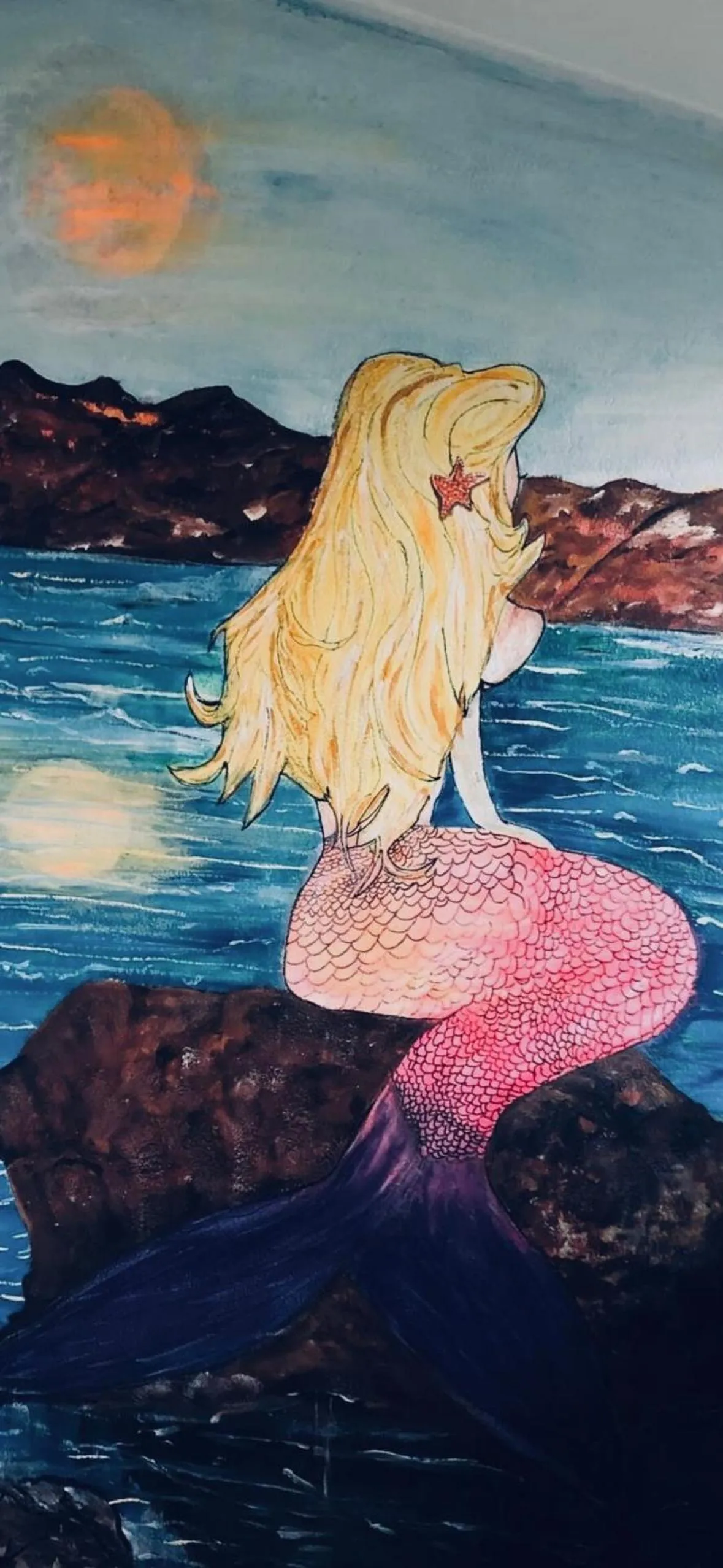 Decorative detail in Cape Capsules