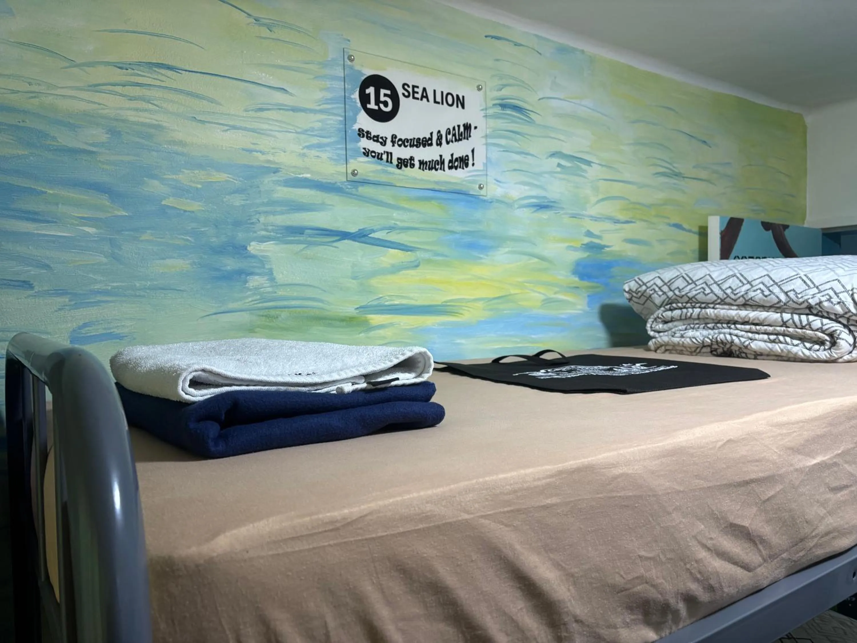 Bed in Cape Capsules