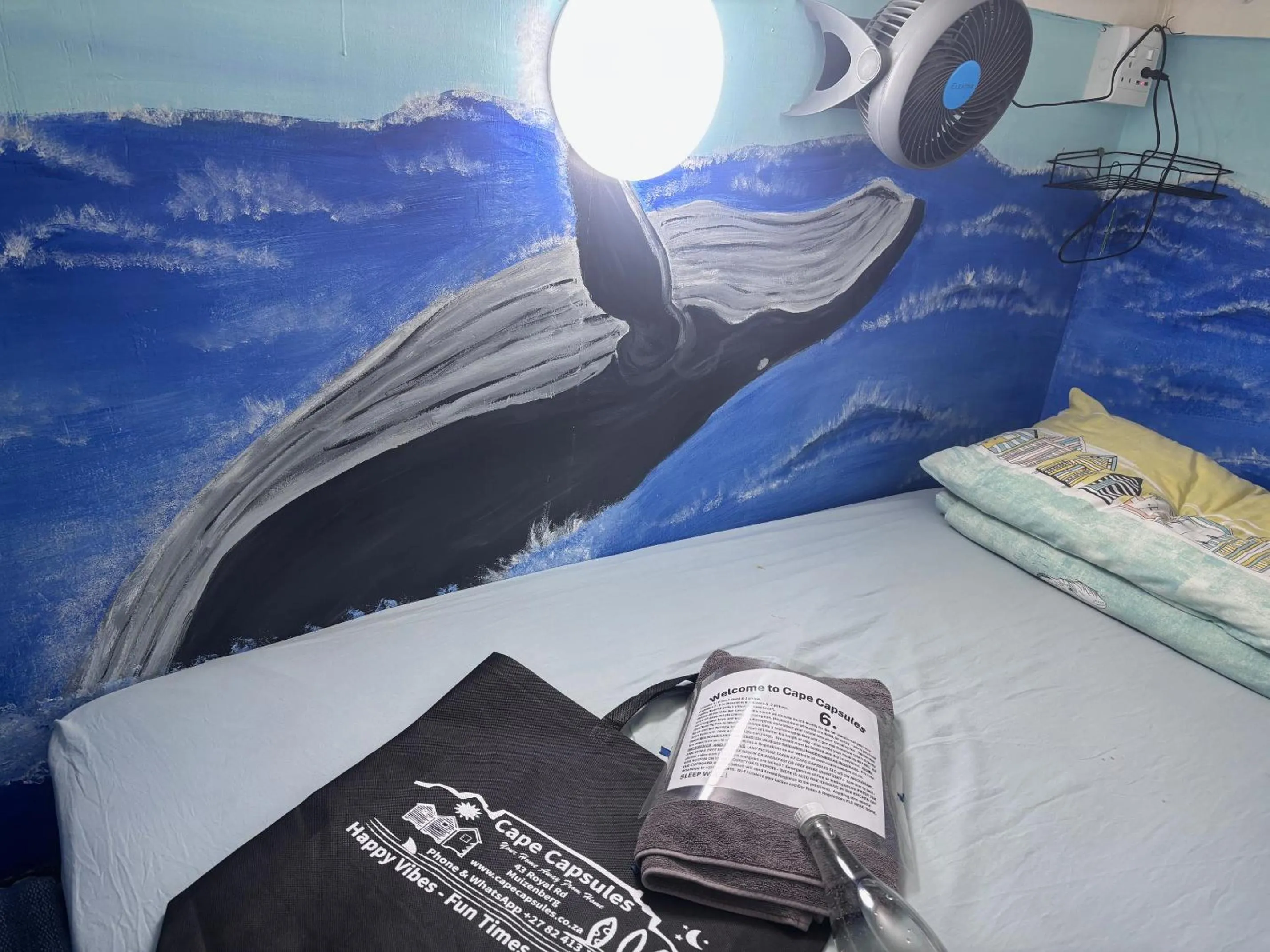 Bed in Cape Capsules