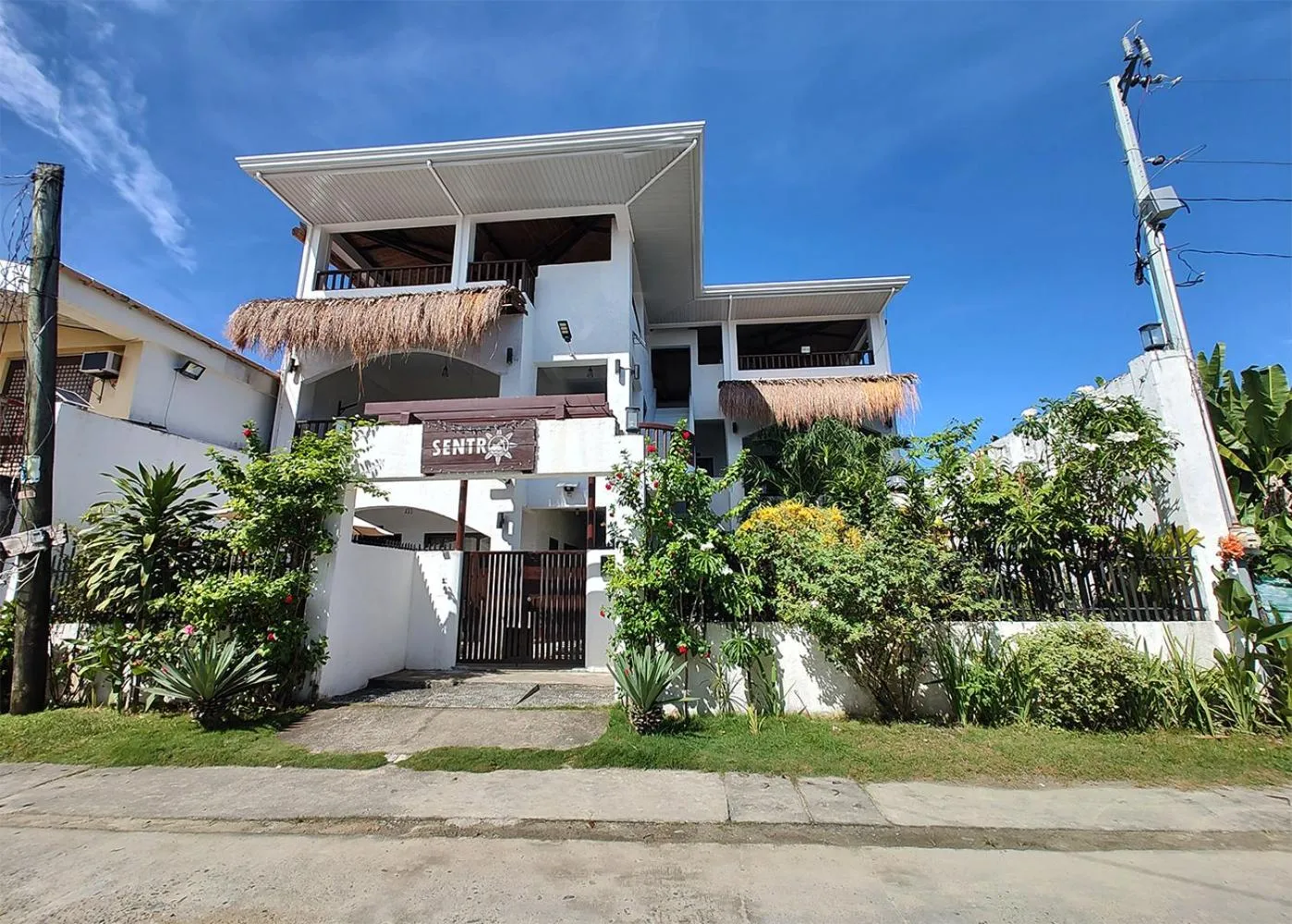 Sentro Suites Siargao