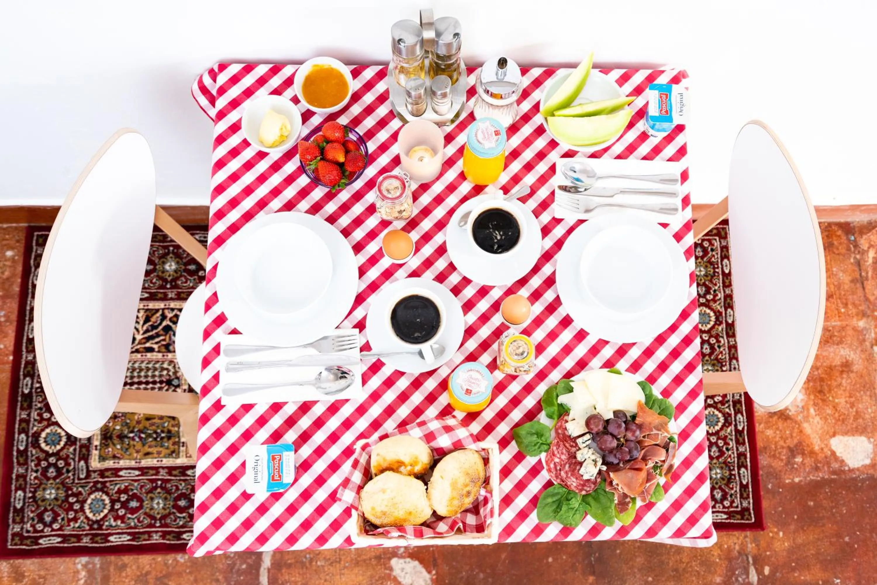 Breakfast in Limonero bnb