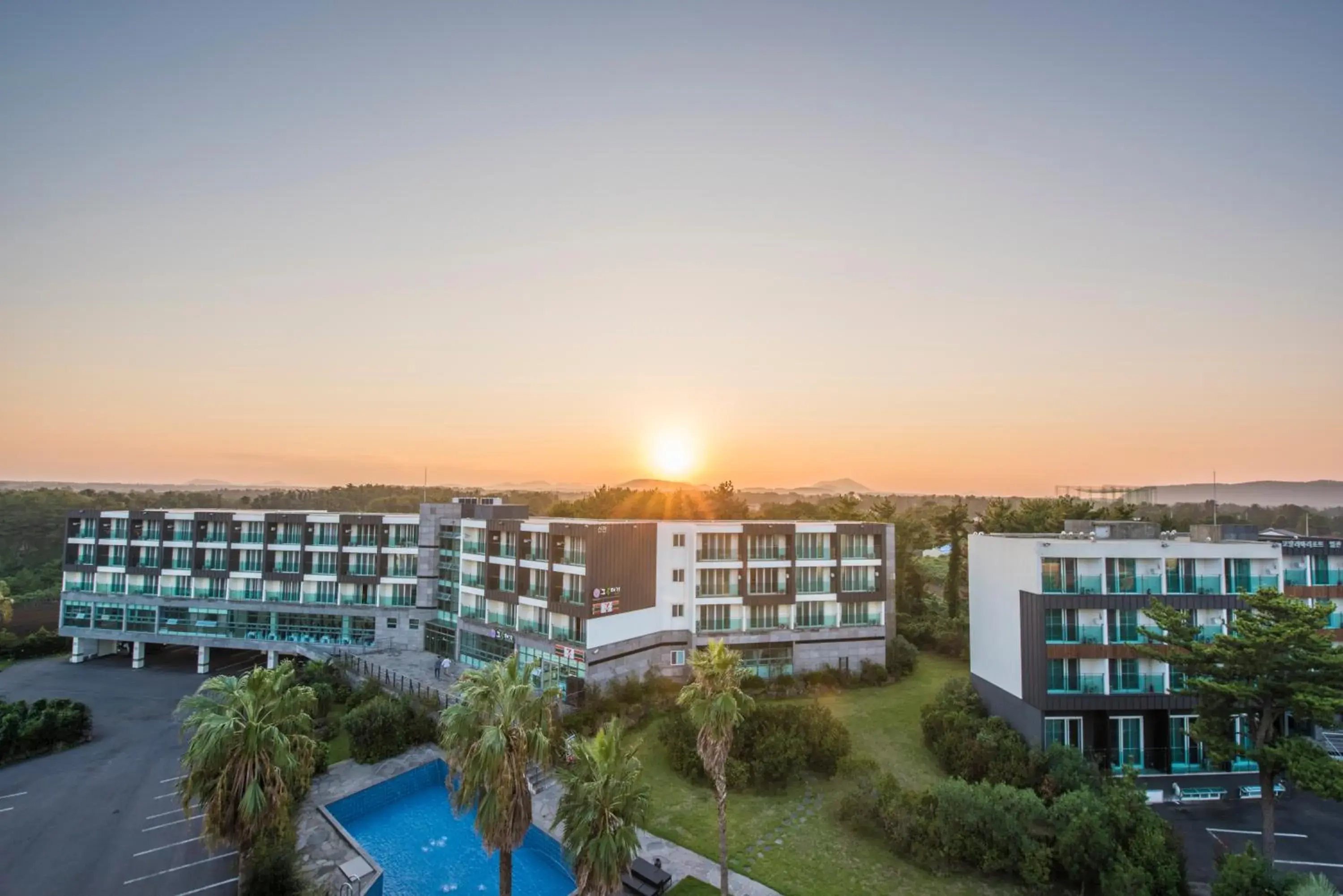 Property building, Pool View in Cordelia Resort Property building, Pool View in Cordelia Resort