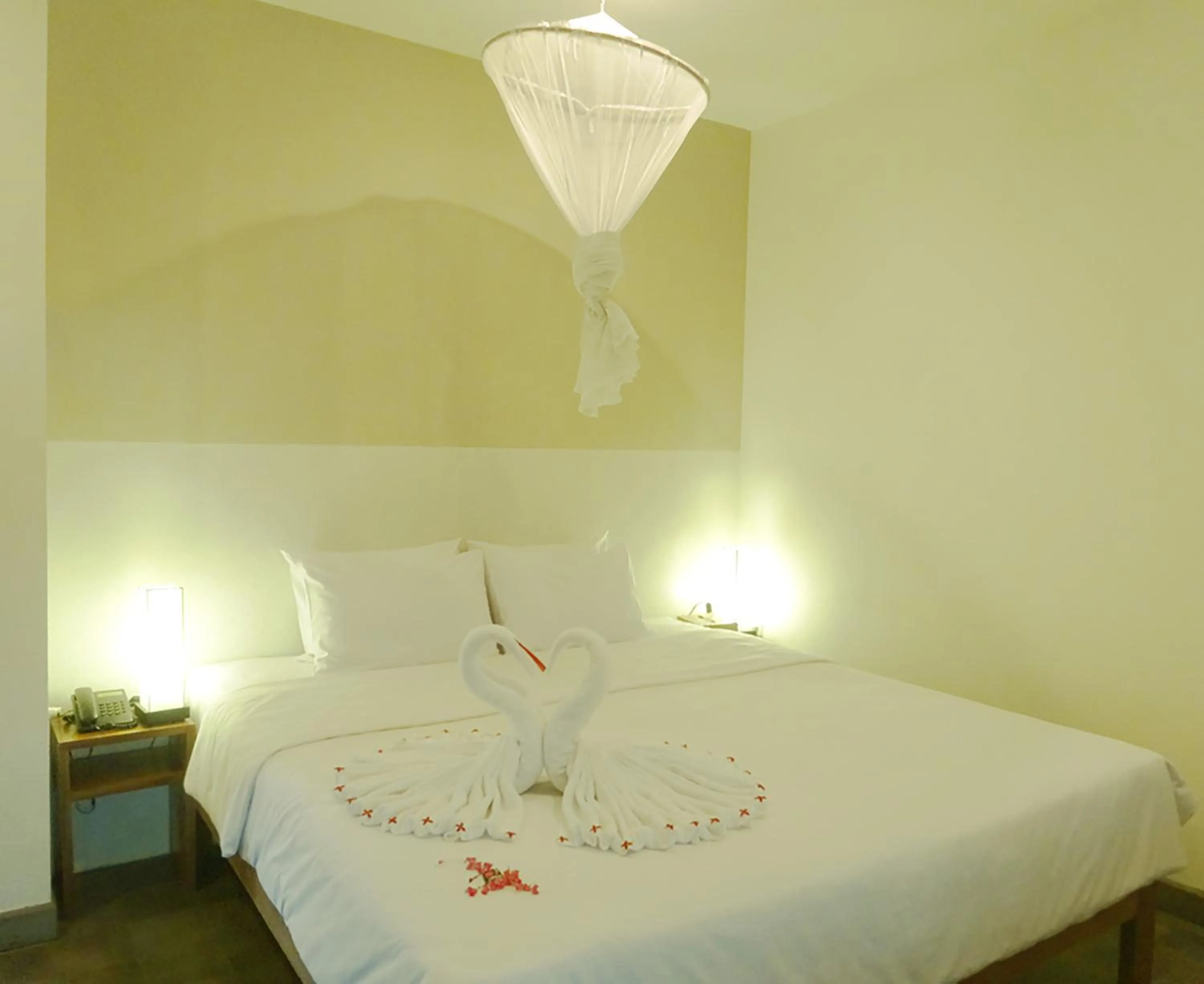 Bedroom, Bed in Mekong Riverside Boutique Resort & Spa